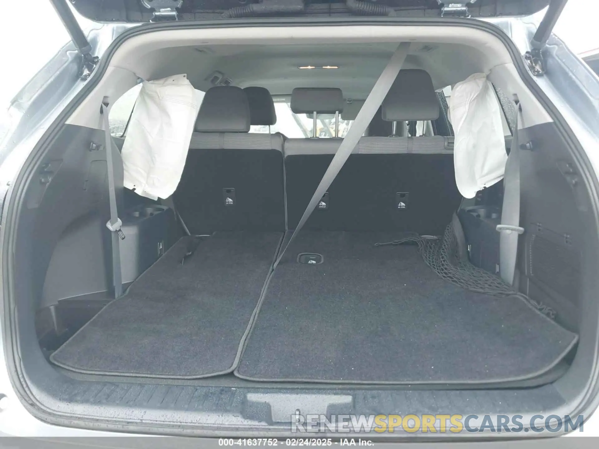 8 Фотография поврежденного автомобиля 5TDKDRAH8PS524459 TOYOTA HIGHLANDER 2023