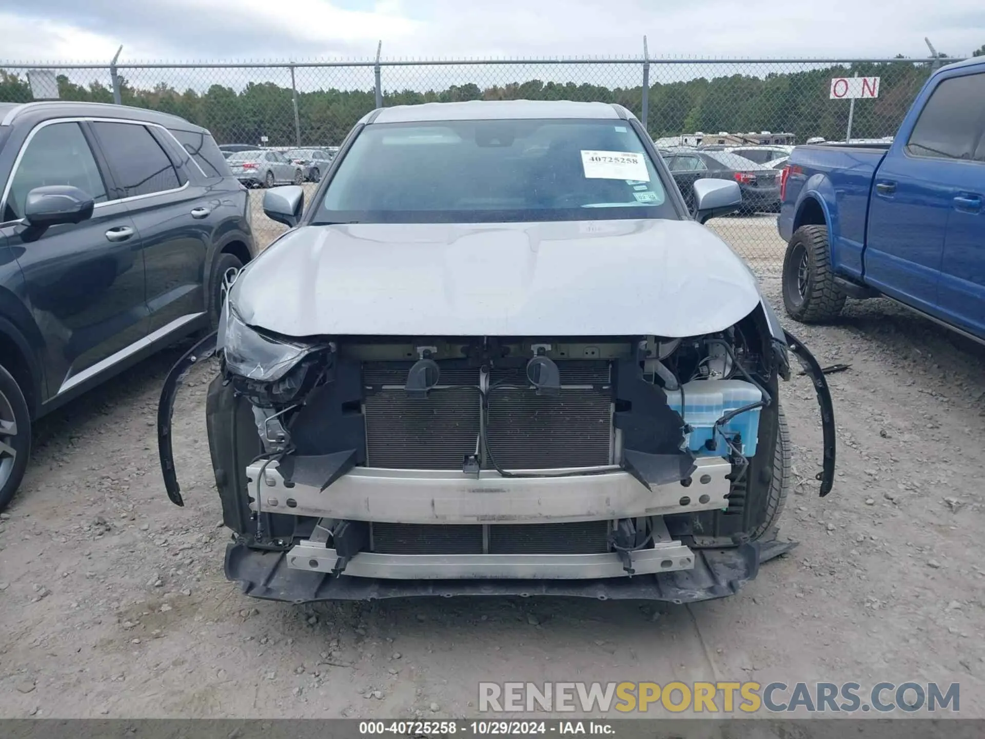 12 Photograph of a damaged car 5TDKDRAH9PS023273 TOYOTA HIGHLANDER 2023
