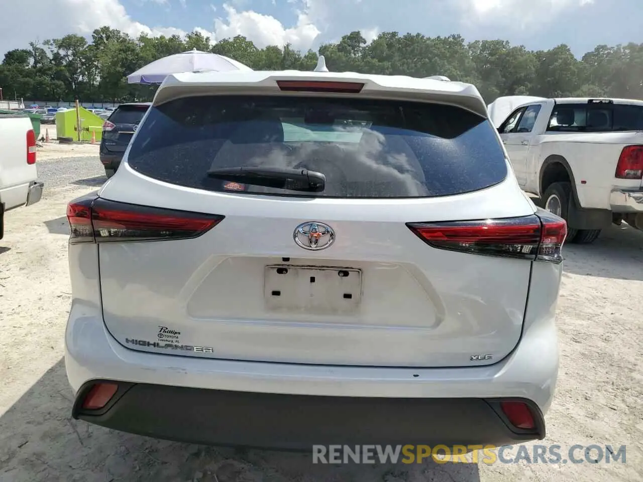 6 Photograph of a damaged car 5TDKDRAH9PS025394 TOYOTA HIGHLANDER 2023