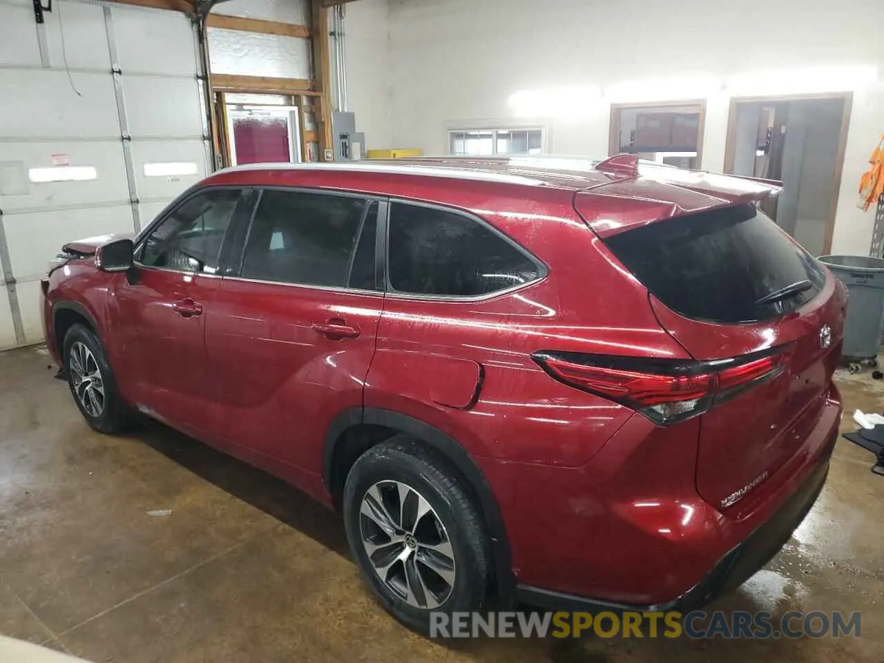 2 Photograph of a damaged car 5TDKDRAHXPS034122 TOYOTA HIGHLANDER 2023