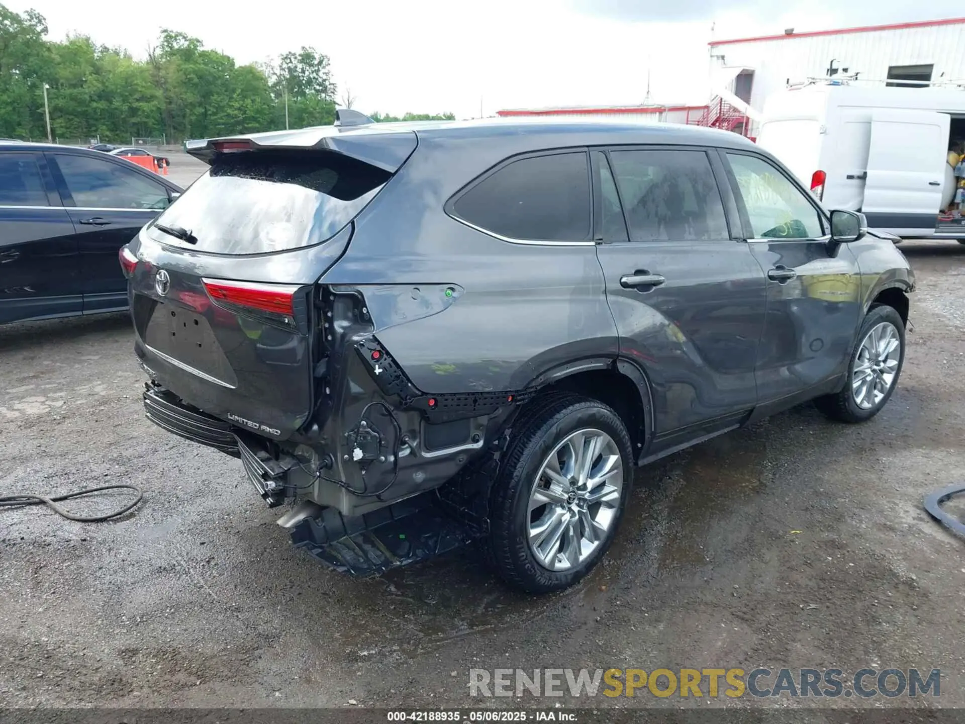 4 Фотография поврежденного автомобиля 5TDKDRBH0PS006456 TOYOTA HIGHLANDER 2023