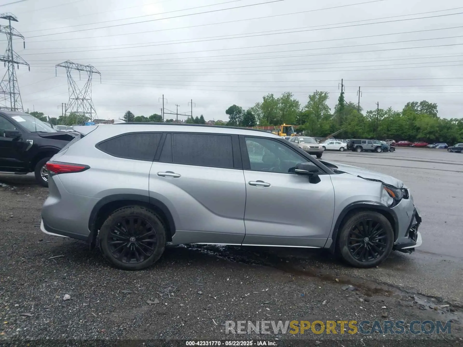 13 Фотография поврежденного автомобиля 5TDKDRBH0PS509145 TOYOTA HIGHLANDER 2023