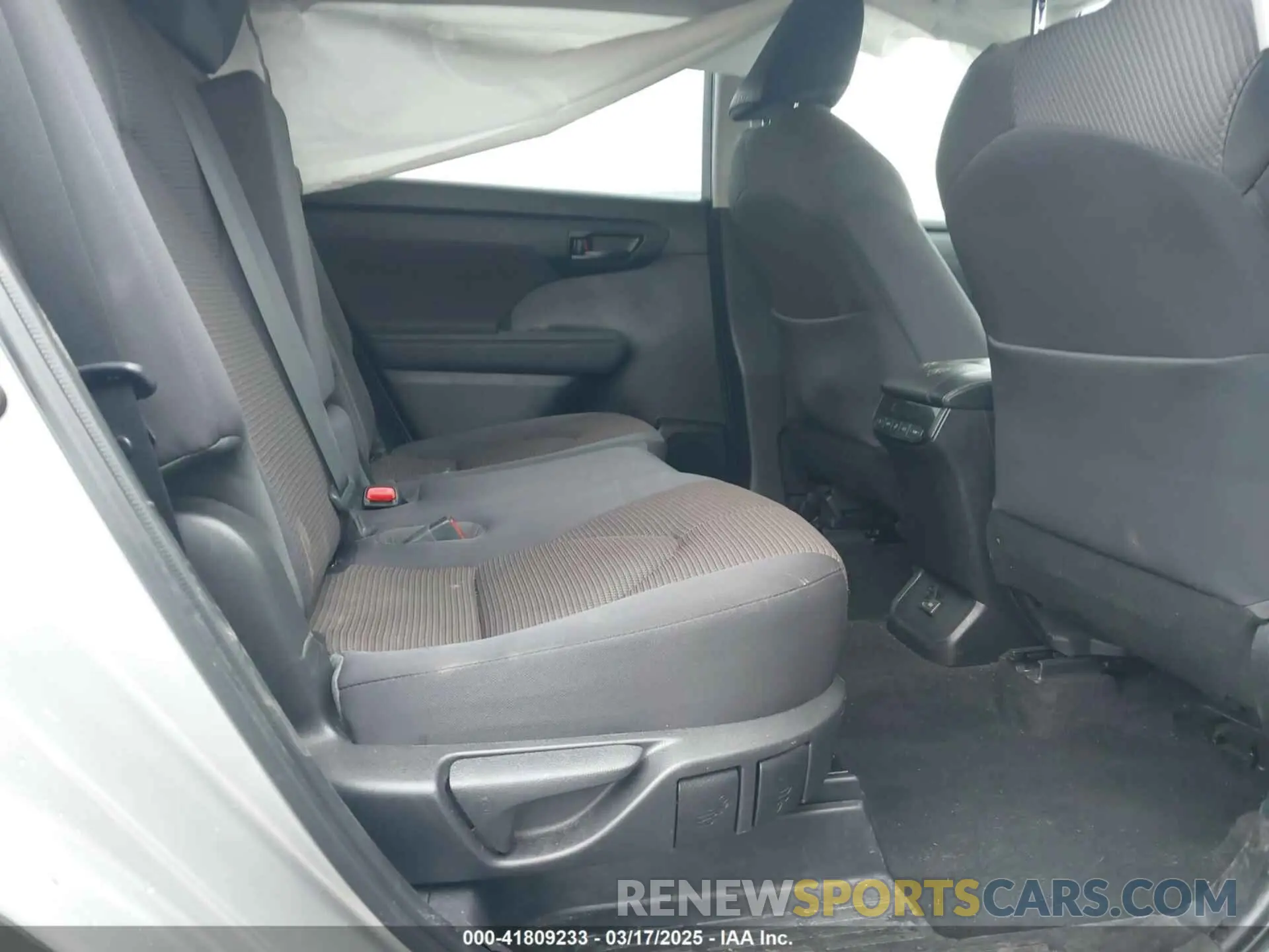 8 Фотография поврежденного автомобиля 5TDKDRBH1PS015442 TOYOTA HIGHLANDER 2023