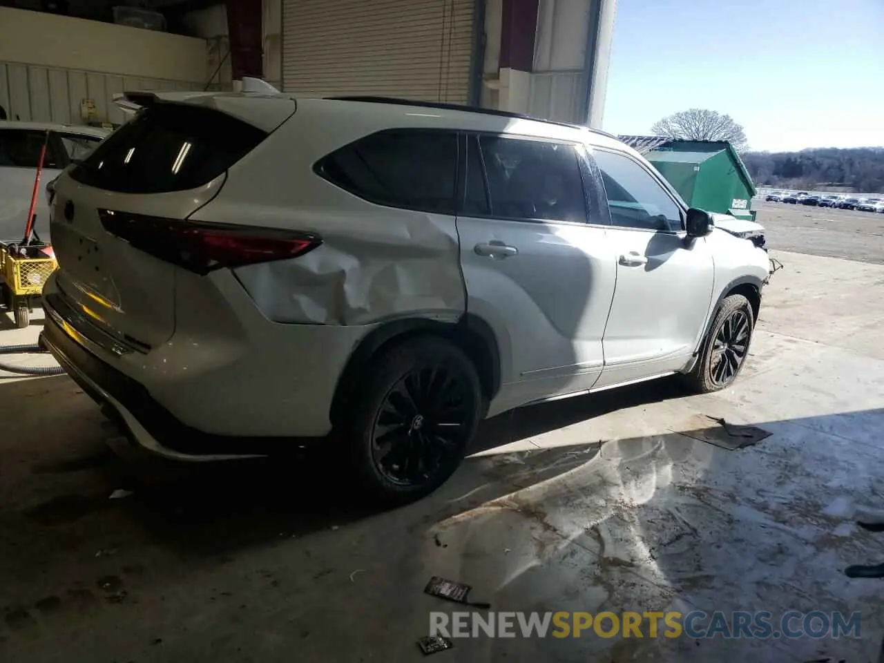 3 Фотография поврежденного автомобиля 5TDKDRBH2PS009150 TOYOTA HIGHLANDER 2023
