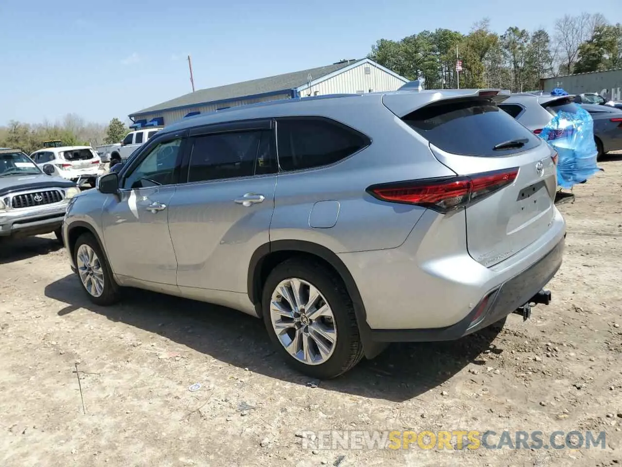 2 Фотография поврежденного автомобиля 5TDKDRBH2PS010122 TOYOTA HIGHLANDER 2023