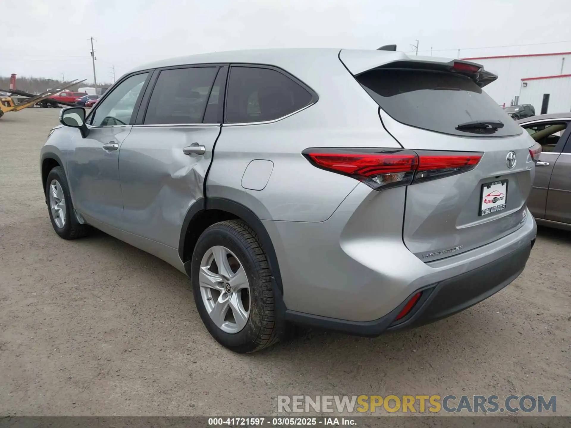 3 Фотография поврежденного автомобиля 5TDKDRBH2PS015689 TOYOTA HIGHLANDER 2023