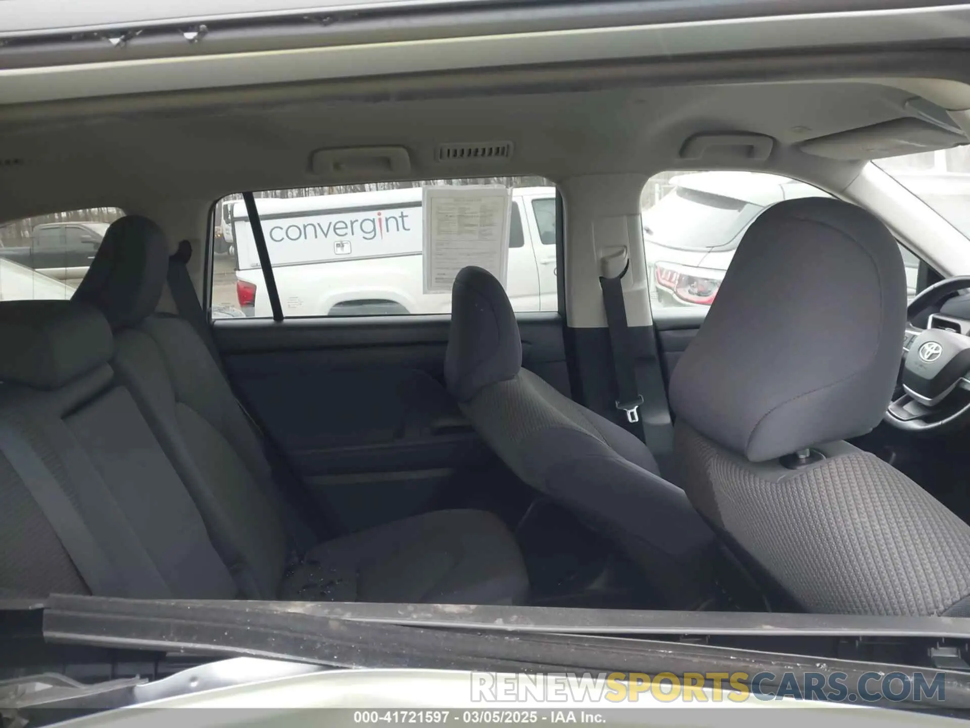 8 Фотография поврежденного автомобиля 5TDKDRBH2PS015689 TOYOTA HIGHLANDER 2023
