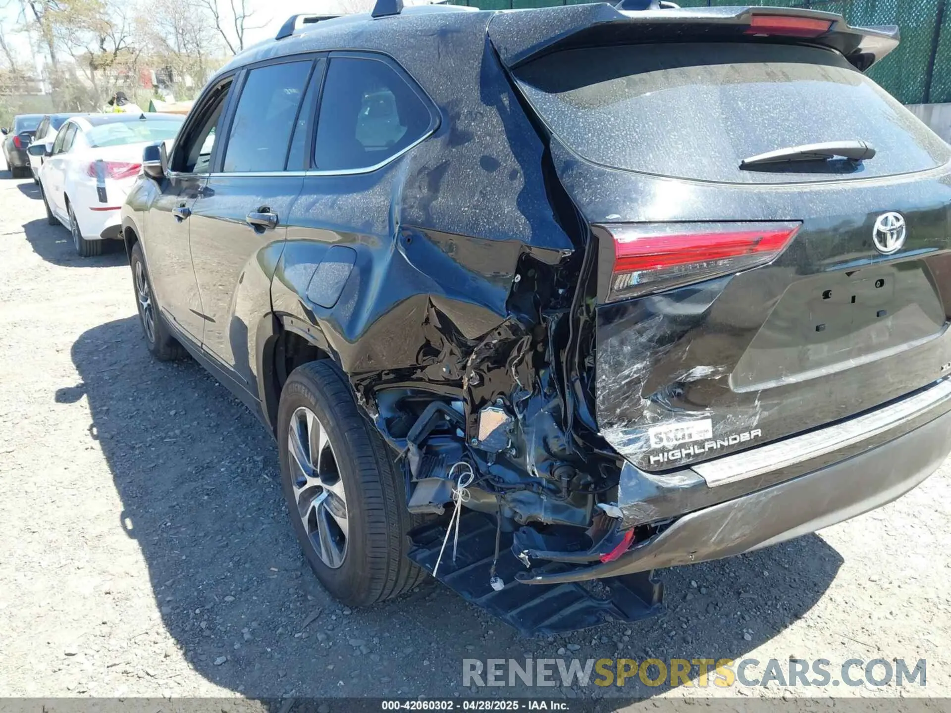 6 Photograph of a damaged car 5TDKDRBH2PS018091 TOYOTA HIGHLANDER 2023