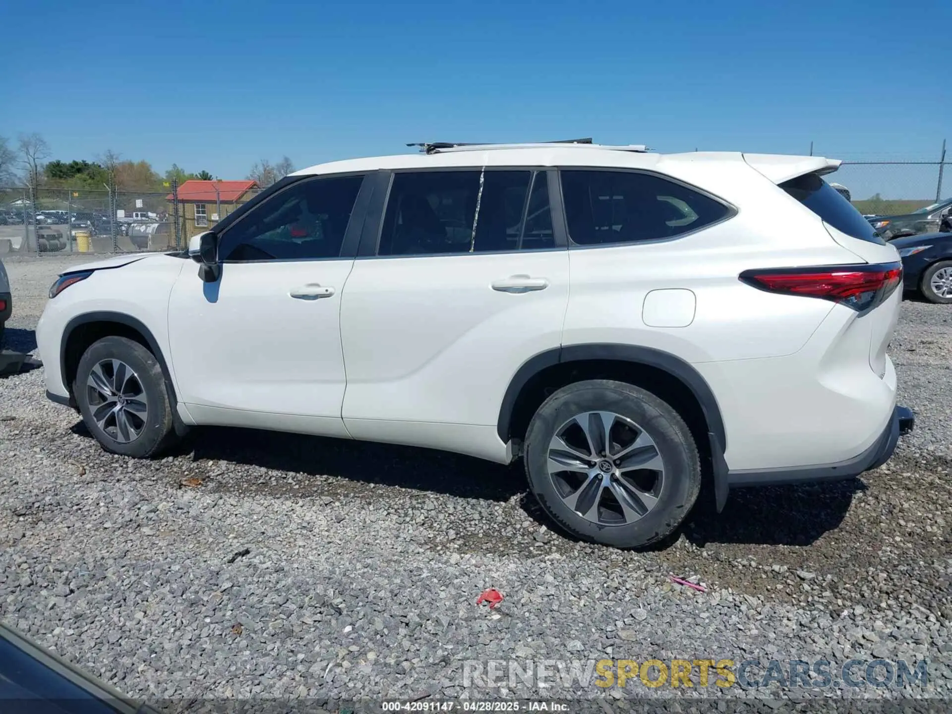 14 Фотография поврежденного автомобиля 5TDKDRBH2PS041970 TOYOTA HIGHLANDER 2023