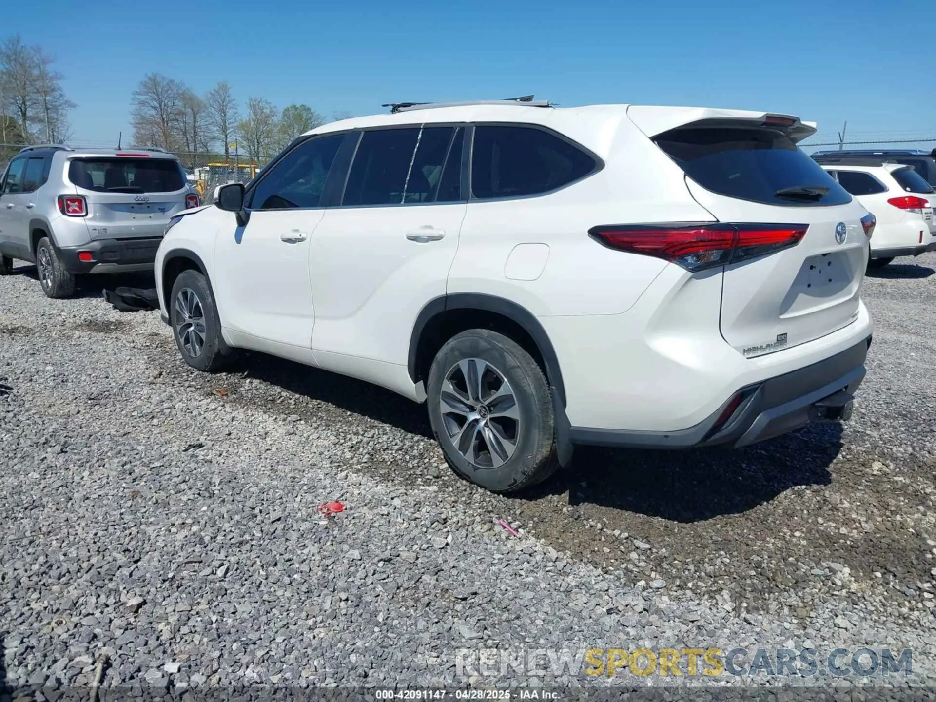 3 Фотография поврежденного автомобиля 5TDKDRBH2PS041970 TOYOTA HIGHLANDER 2023