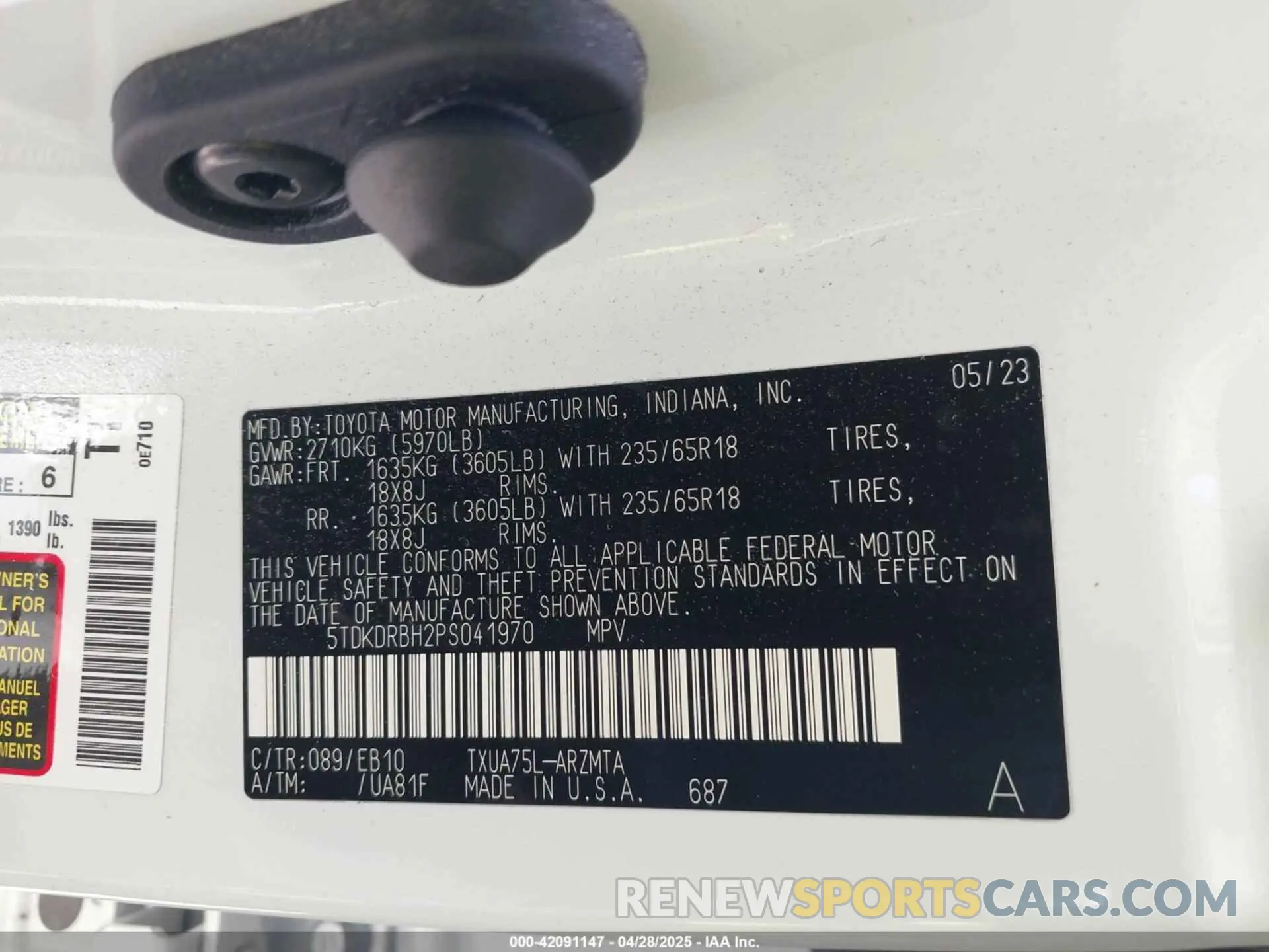 9 Фотография поврежденного автомобиля 5TDKDRBH2PS041970 TOYOTA HIGHLANDER 2023