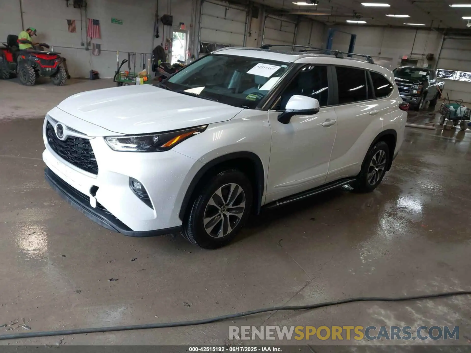 2 Photograph of a damaged car 5TDKDRBH2PS042150 TOYOTA HIGHLANDER 2023