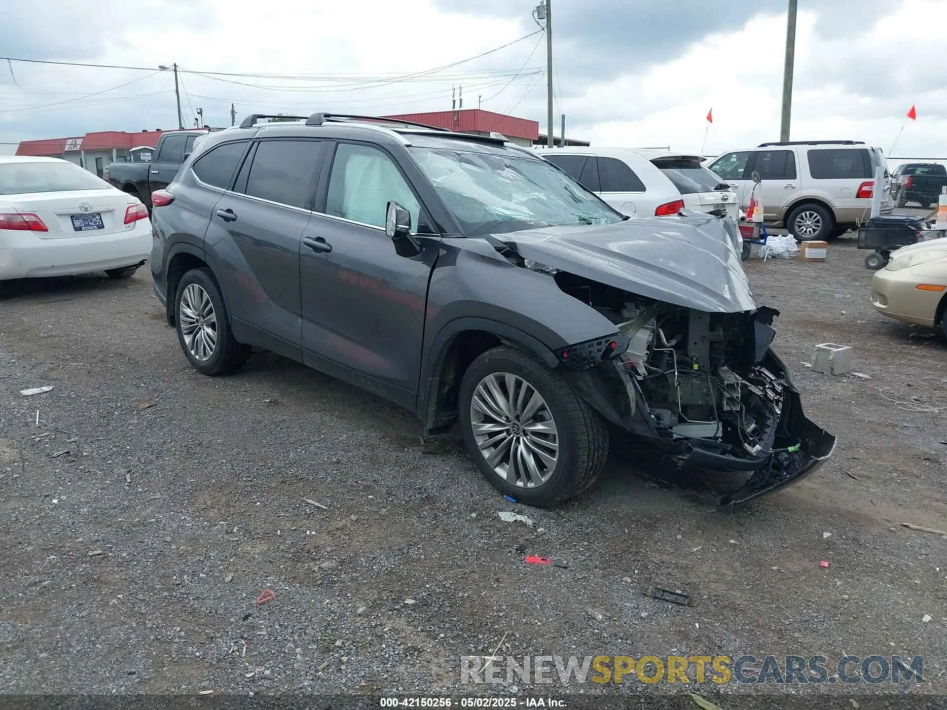 1 Photograph of a damaged car 5TDKDRBH2PS510149 TOYOTA HIGHLANDER 2023