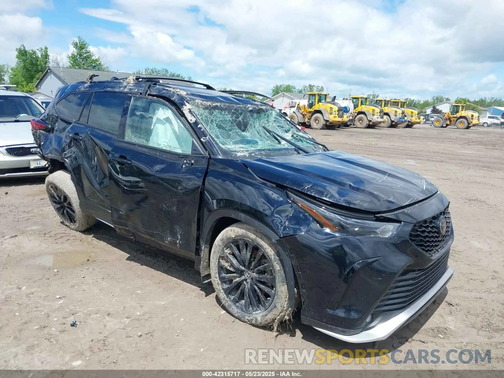 1 Photograph of a damaged car 5TDKDRBH2PS523855 TOYOTA HIGHLANDER 2023