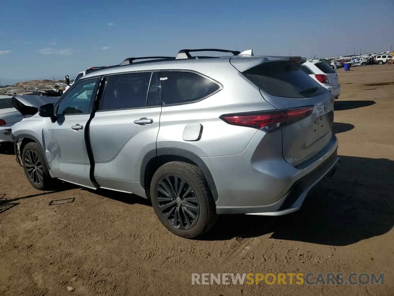 2 Фотография поврежденного автомобиля 5TDKDRBH2PS525637 TOYOTA HIGHLANDER 2023