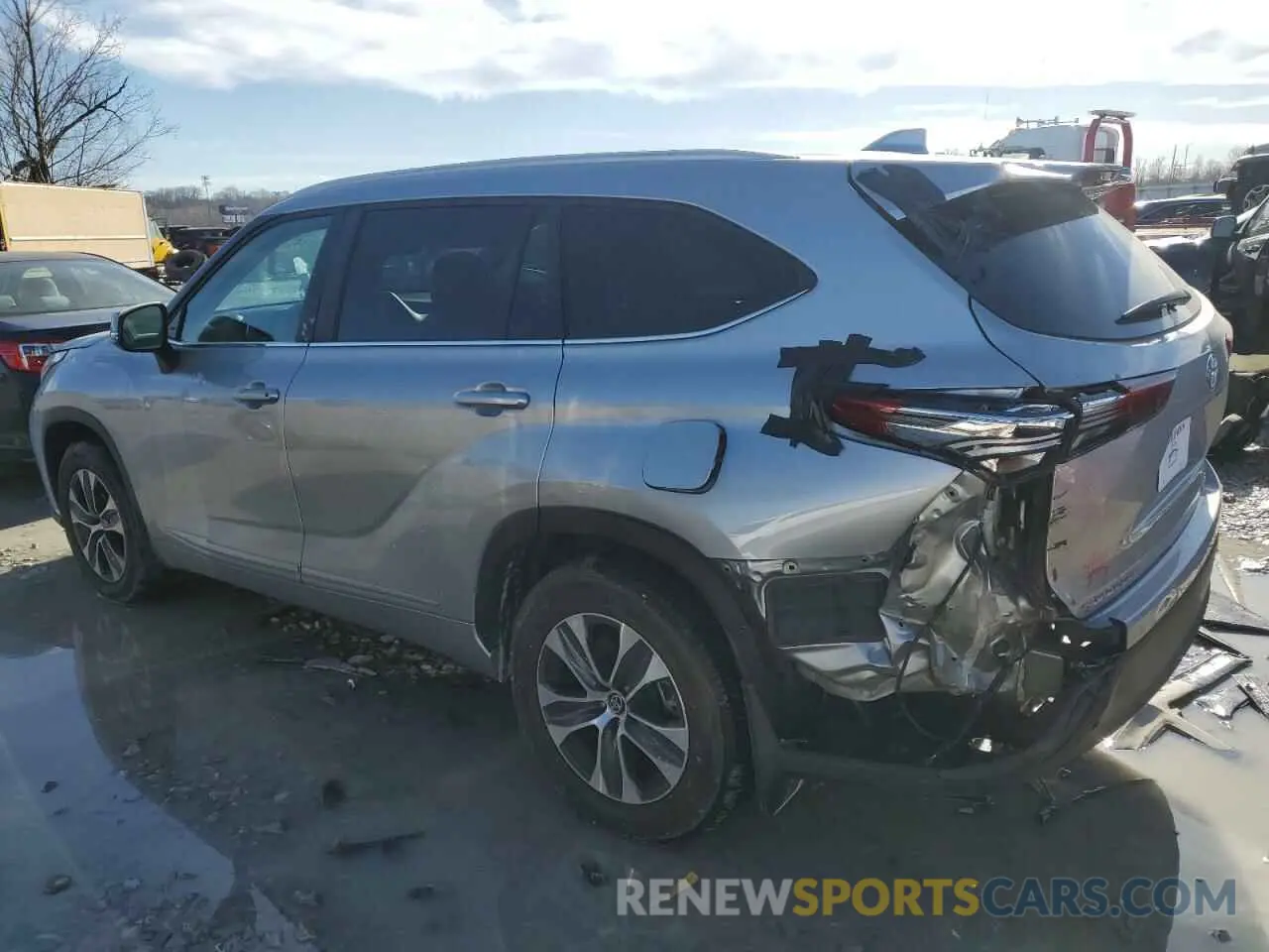 2 Photograph of a damaged car 5TDKDRBH3PS041041 TOYOTA HIGHLANDER 2023