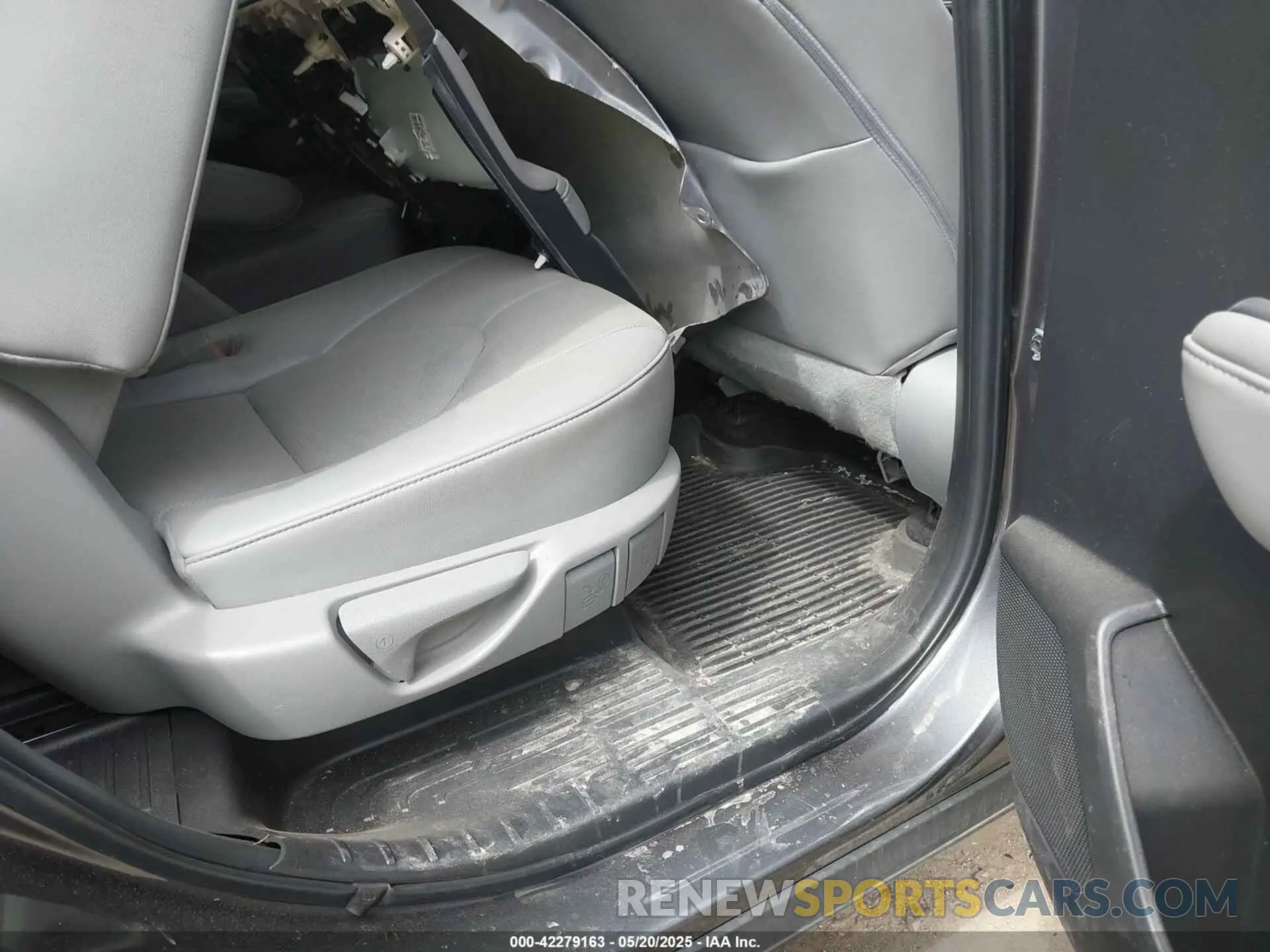 8 Фотография поврежденного автомобиля 5TDKDRBH4PS000921 TOYOTA HIGHLANDER 2023