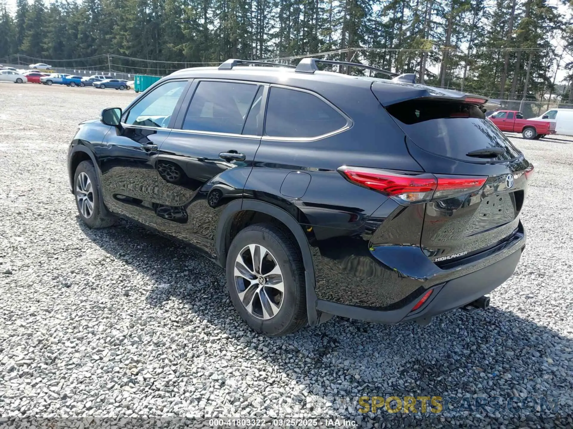 3 Photograph of a damaged car 5TDKDRBH4PS028847 TOYOTA HIGHLANDER 2023