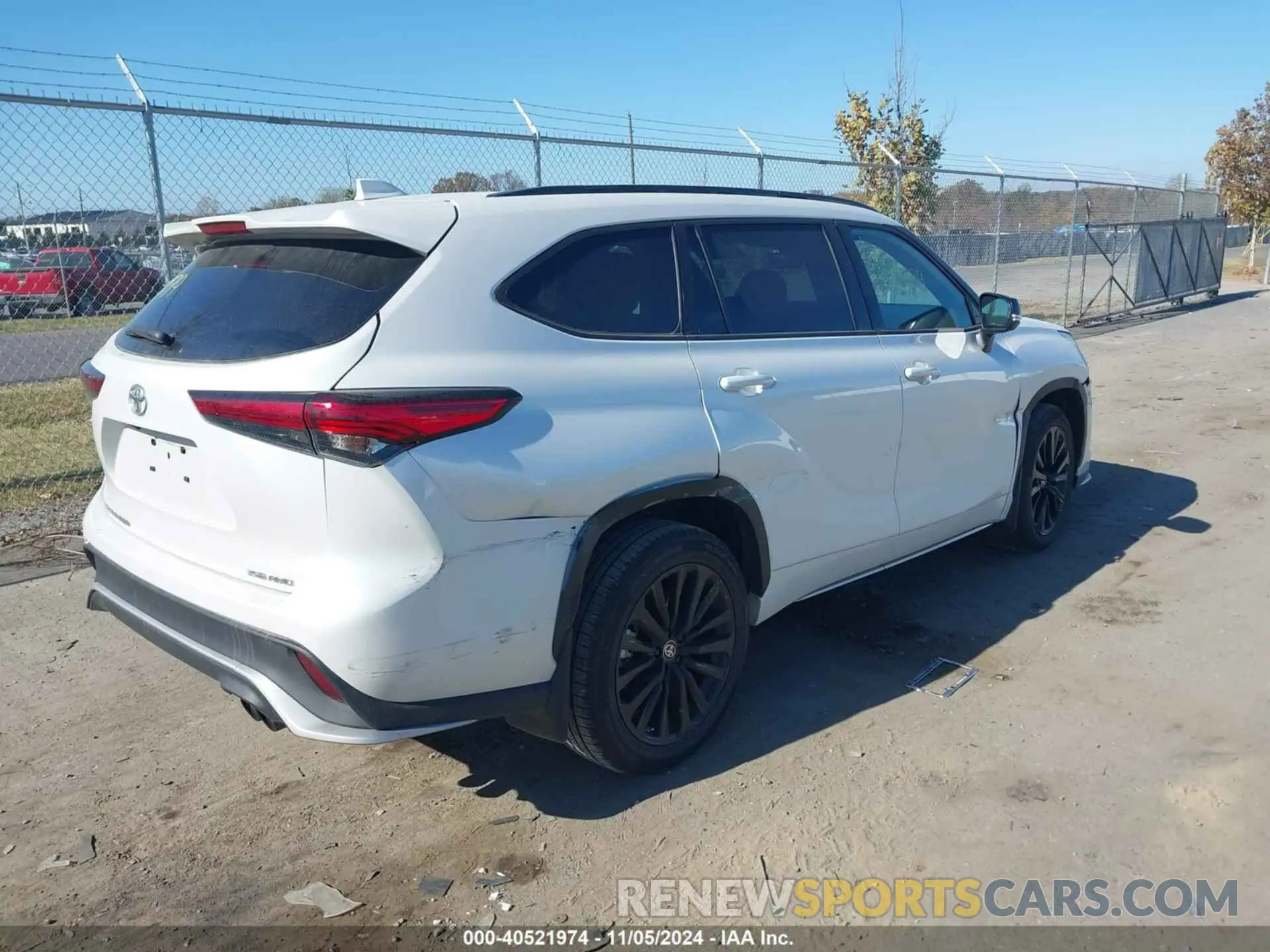 4 Photograph of a damaged car 5TDKDRBH4PS507222 TOYOTA HIGHLANDER 2023