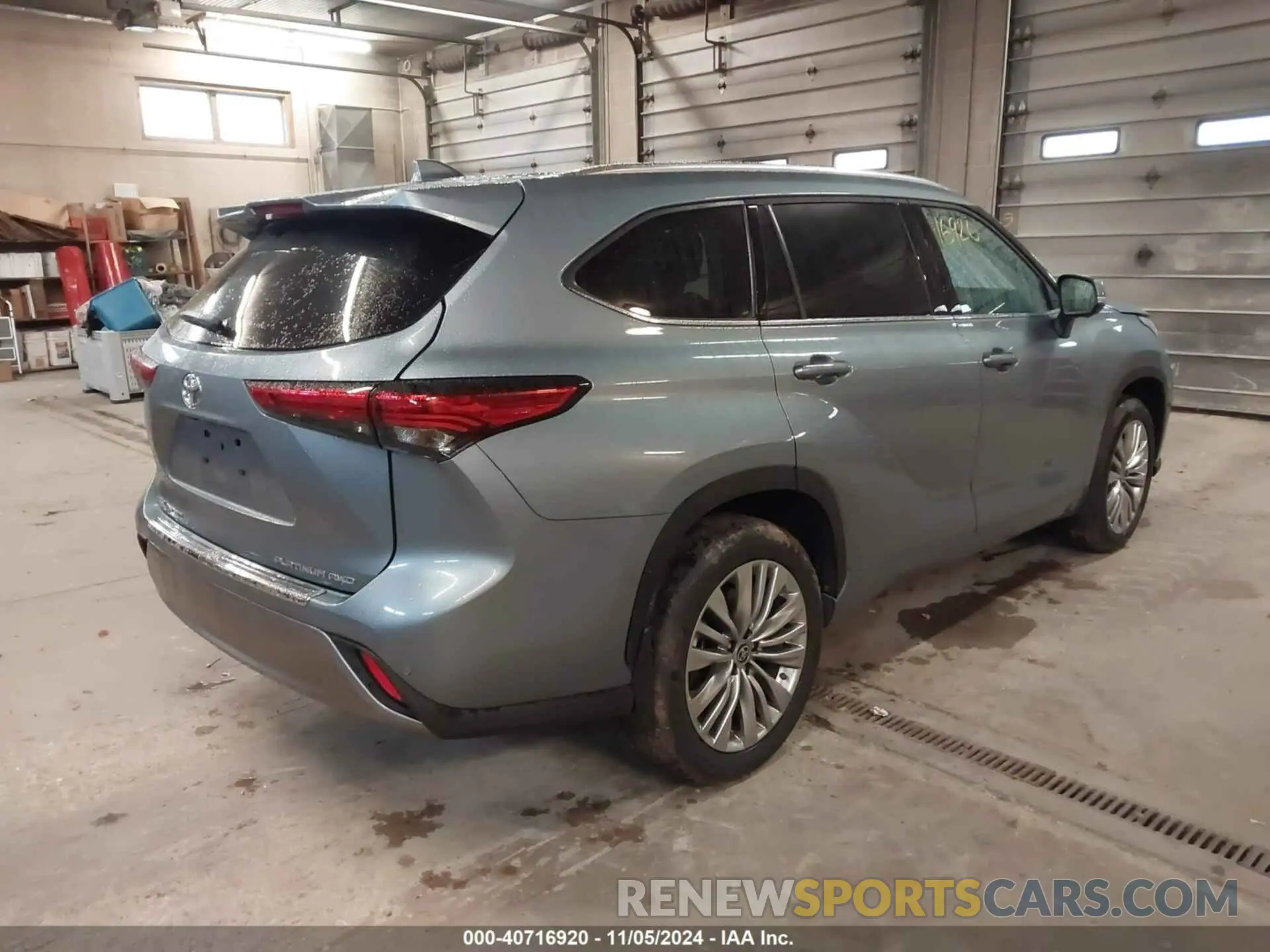 4 Photograph of a damaged car 5TDKDRBH4PS528247 TOYOTA HIGHLANDER 2023