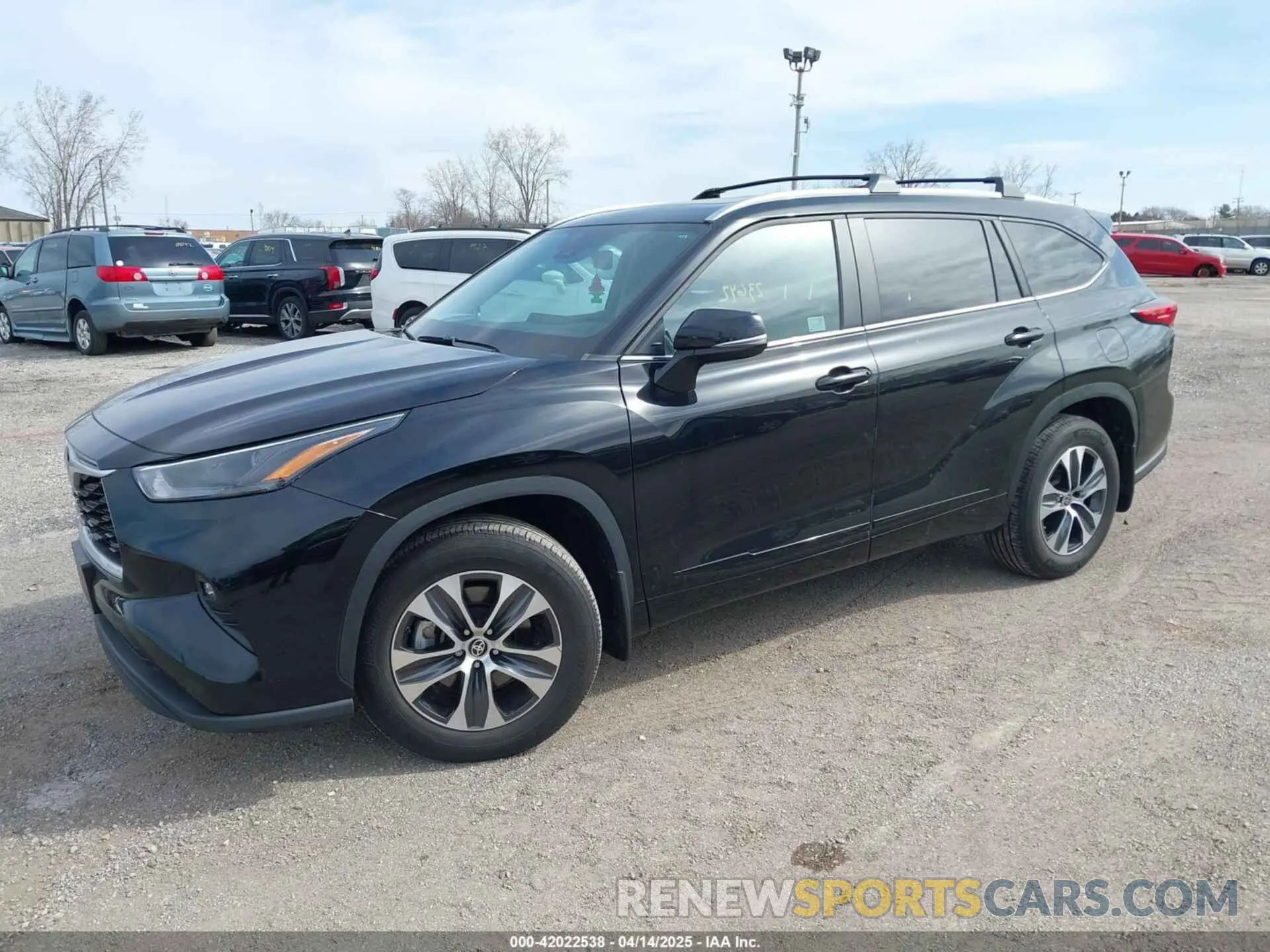 2 Photograph of a damaged car 5TDKDRBH5PS507813 TOYOTA HIGHLANDER 2023