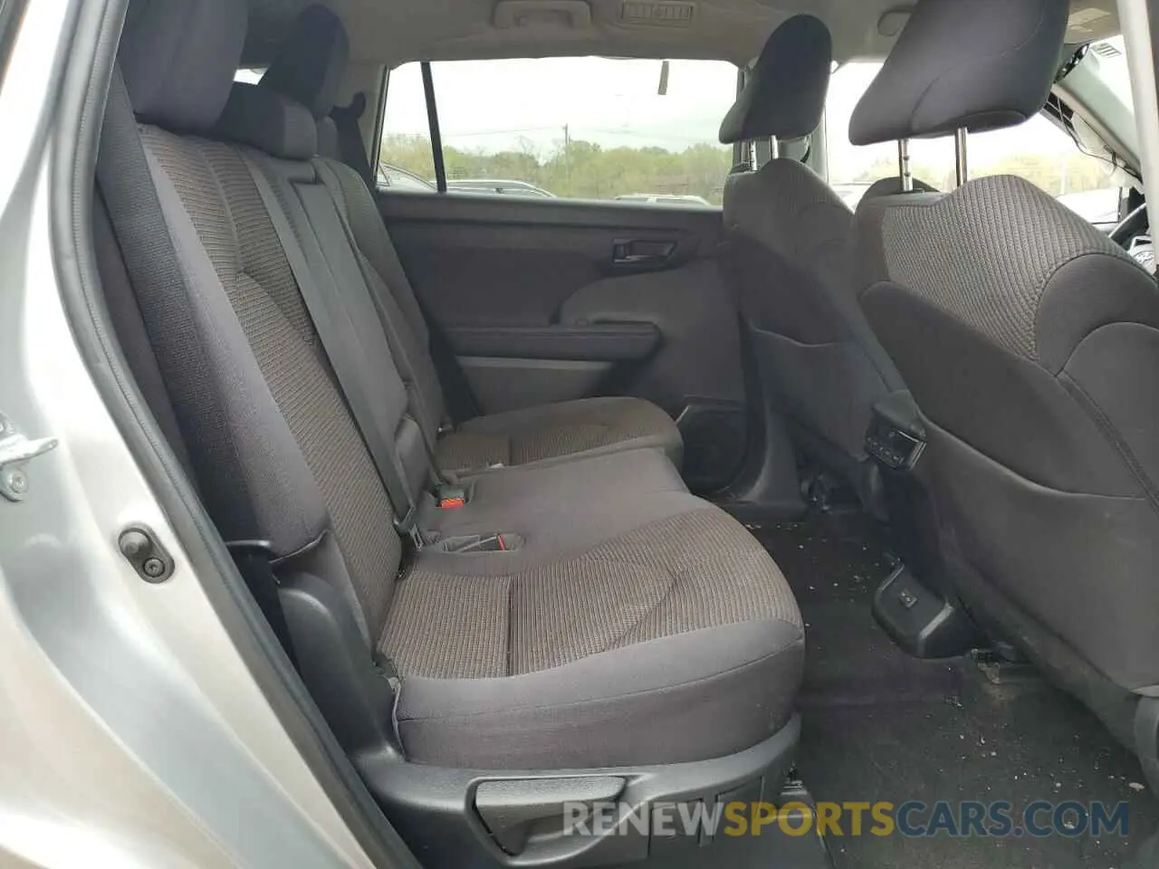 11 Photograph of a damaged car 5TDKDRBH6PS027926 TOYOTA HIGHLANDER 2023