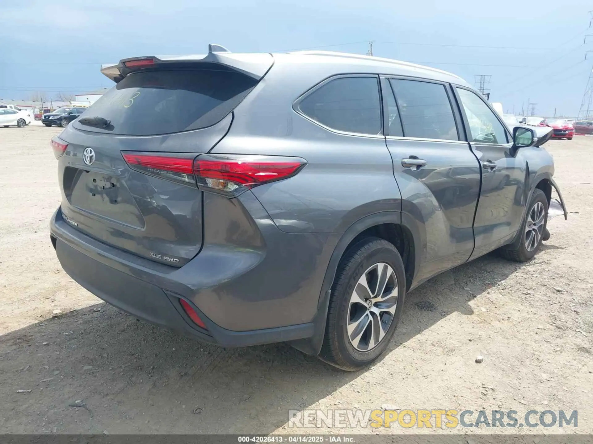 4 Photograph of a damaged car 5TDKDRBH6PS500241 TOYOTA HIGHLANDER 2023