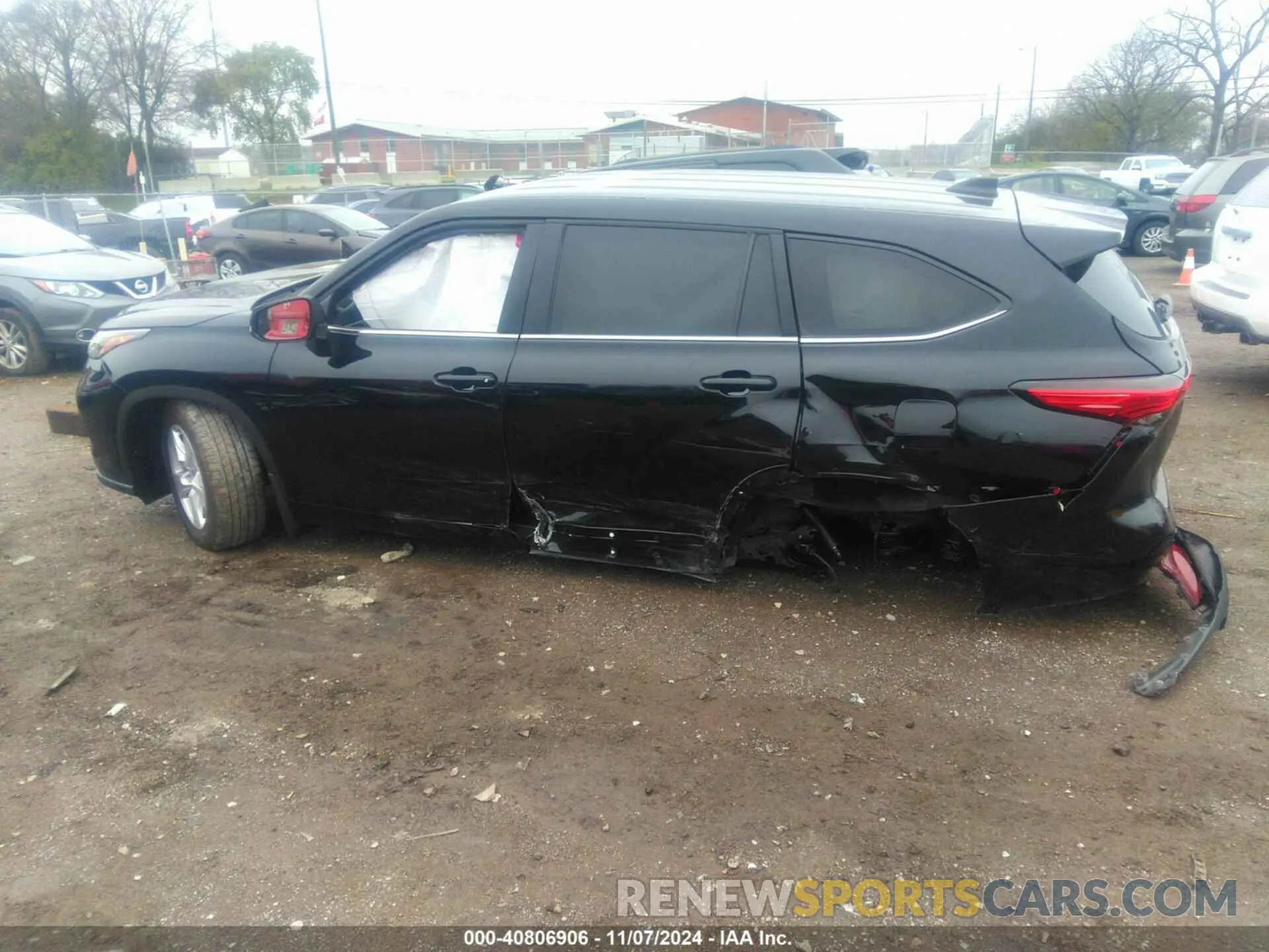 15 Photograph of a damaged car 5TDKDRBH6PS520960 TOYOTA HIGHLANDER 2023