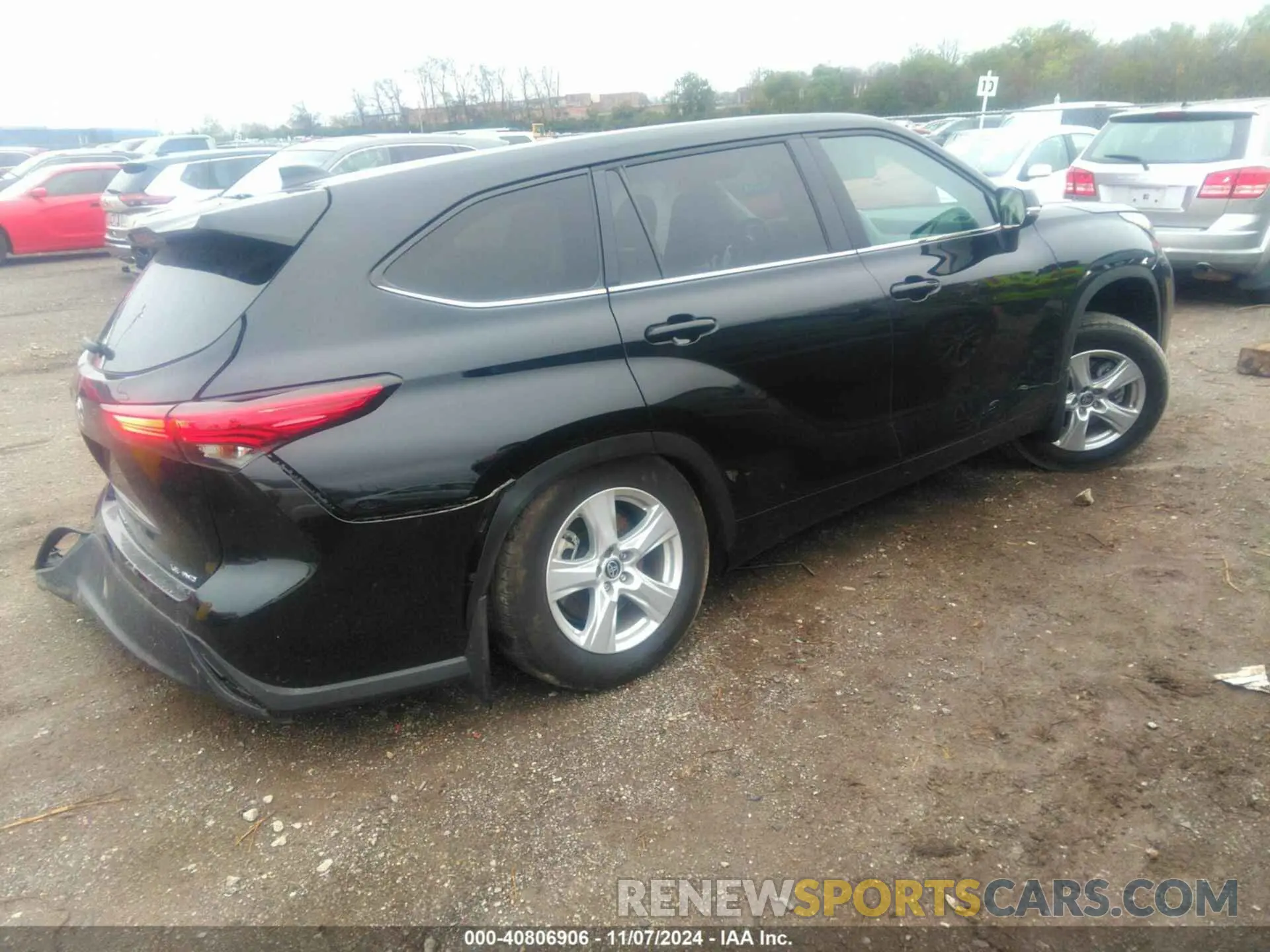 4 Photograph of a damaged car 5TDKDRBH6PS520960 TOYOTA HIGHLANDER 2023