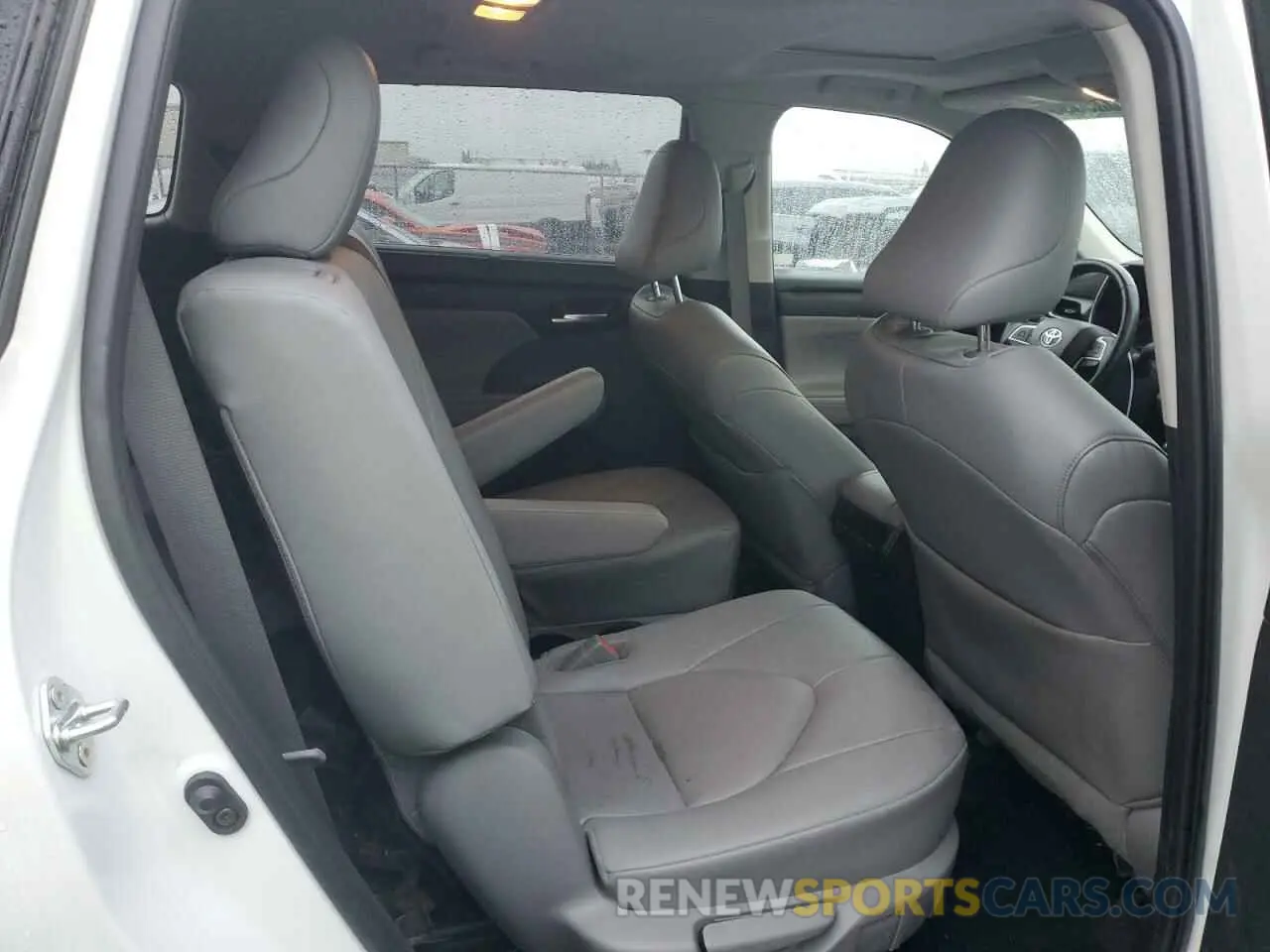 11 Фотография поврежденного автомобиля 5TDKDRBH8PS526890 TOYOTA HIGHLANDER 2023