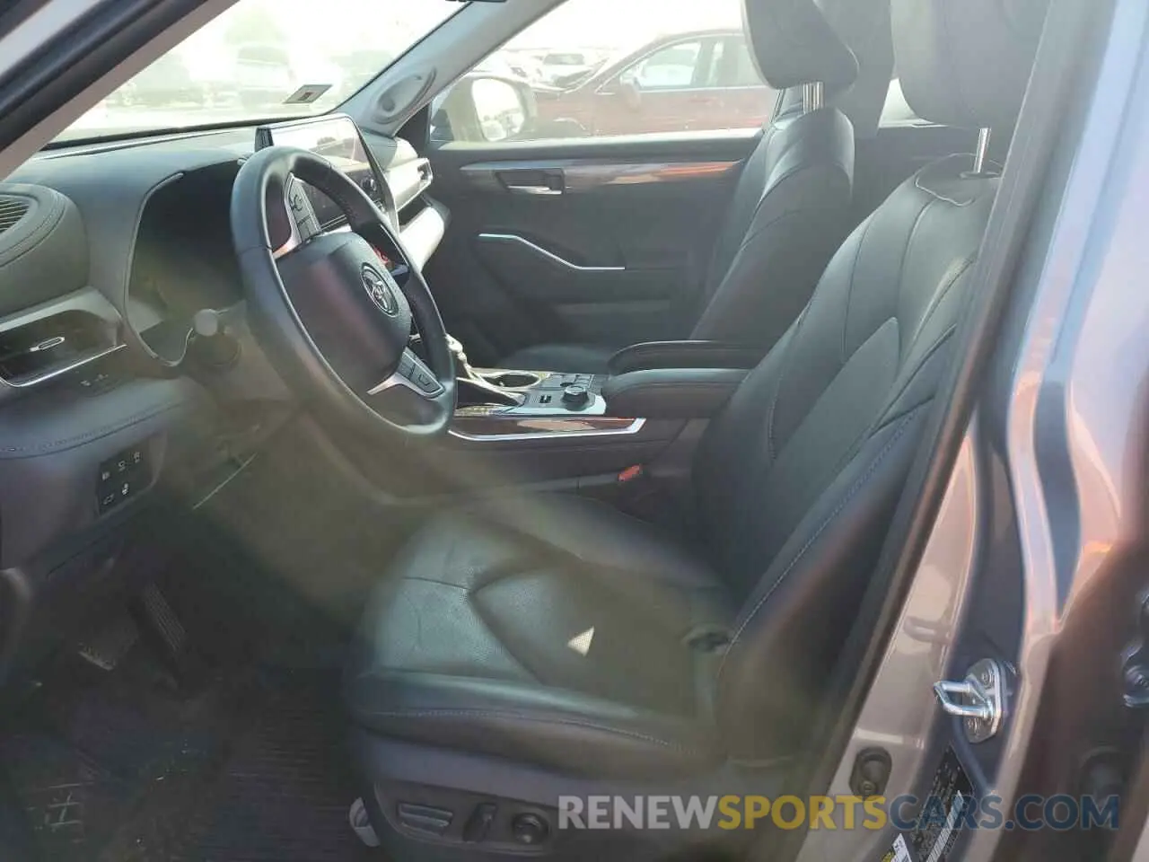 7 Фотография поврежденного автомобиля 5TDKDRBH9PS023739 TOYOTA HIGHLANDER 2023