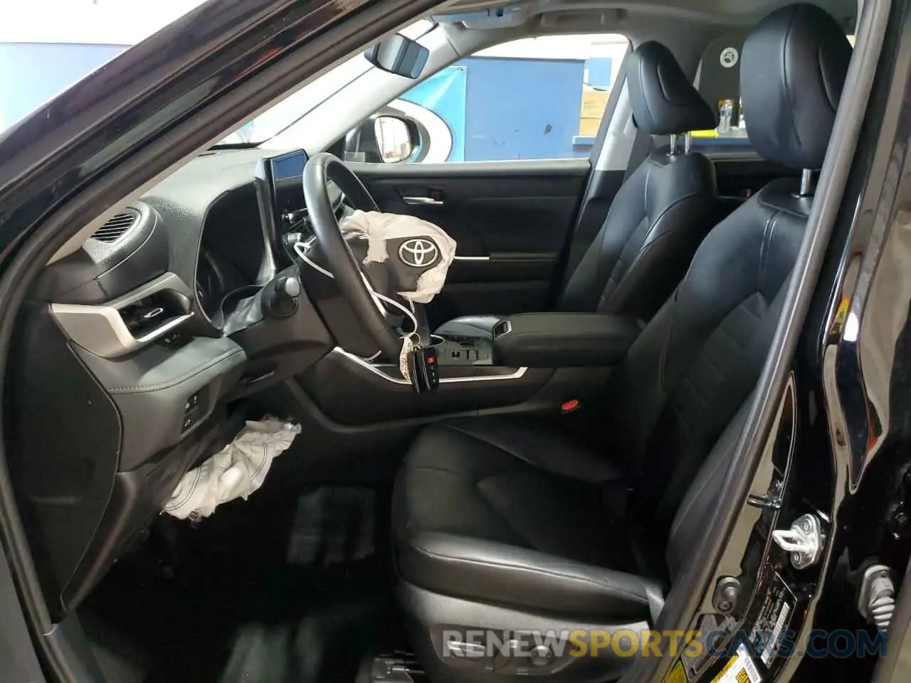7 Photograph of a damaged car 5TDKDRBH9PS025099 TOYOTA HIGHLANDER 2023