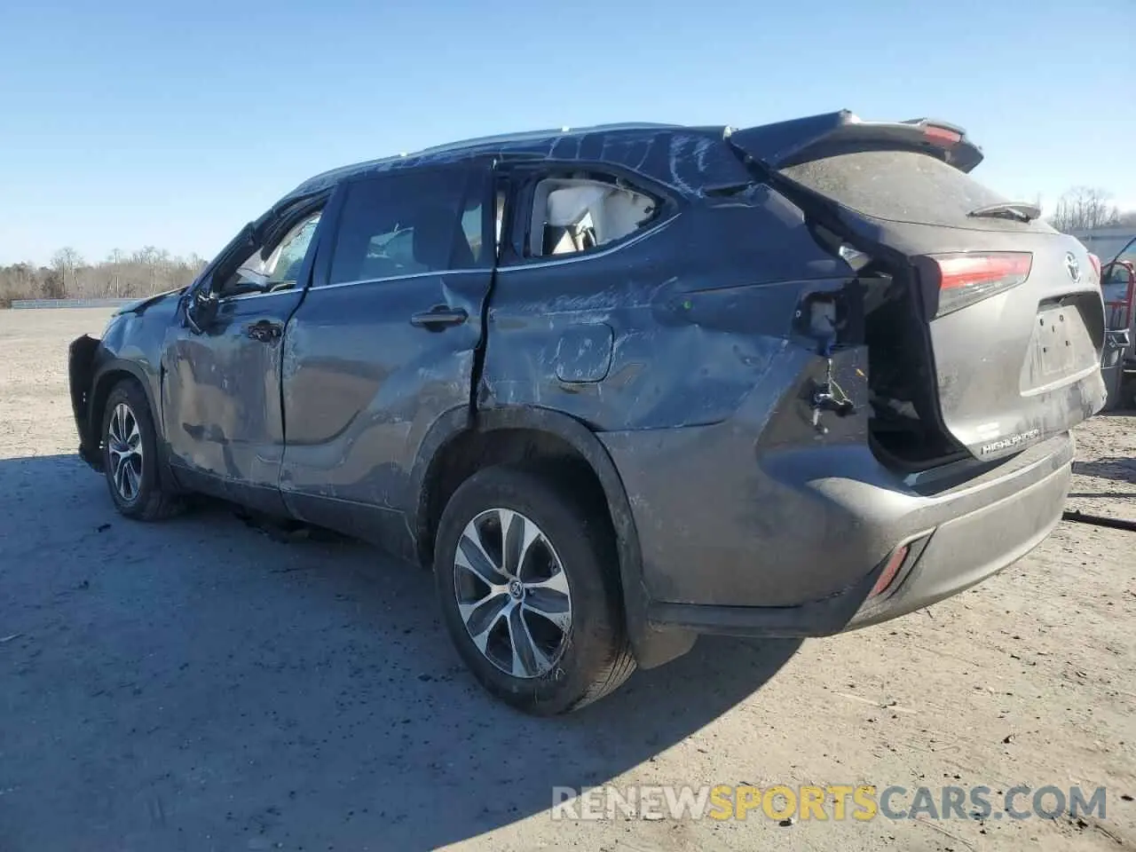 2 Photograph of a damaged car 5TDKDRBH9PS096125 TOYOTA HIGHLANDER 2023