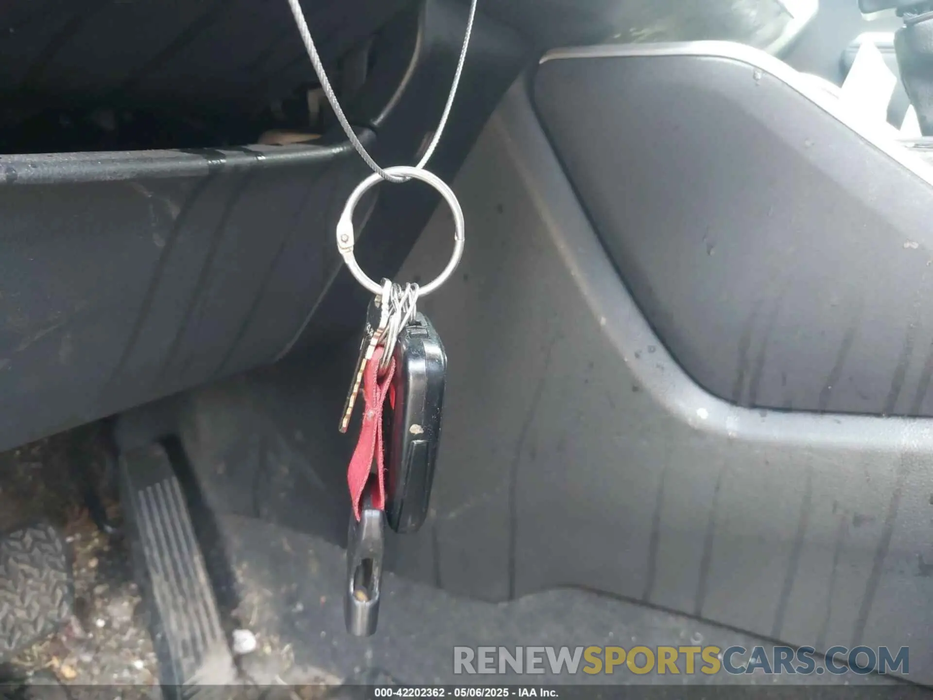 11 Фотография поврежденного автомобиля 5TDKDRBHXPS032904 TOYOTA HIGHLANDER 2023