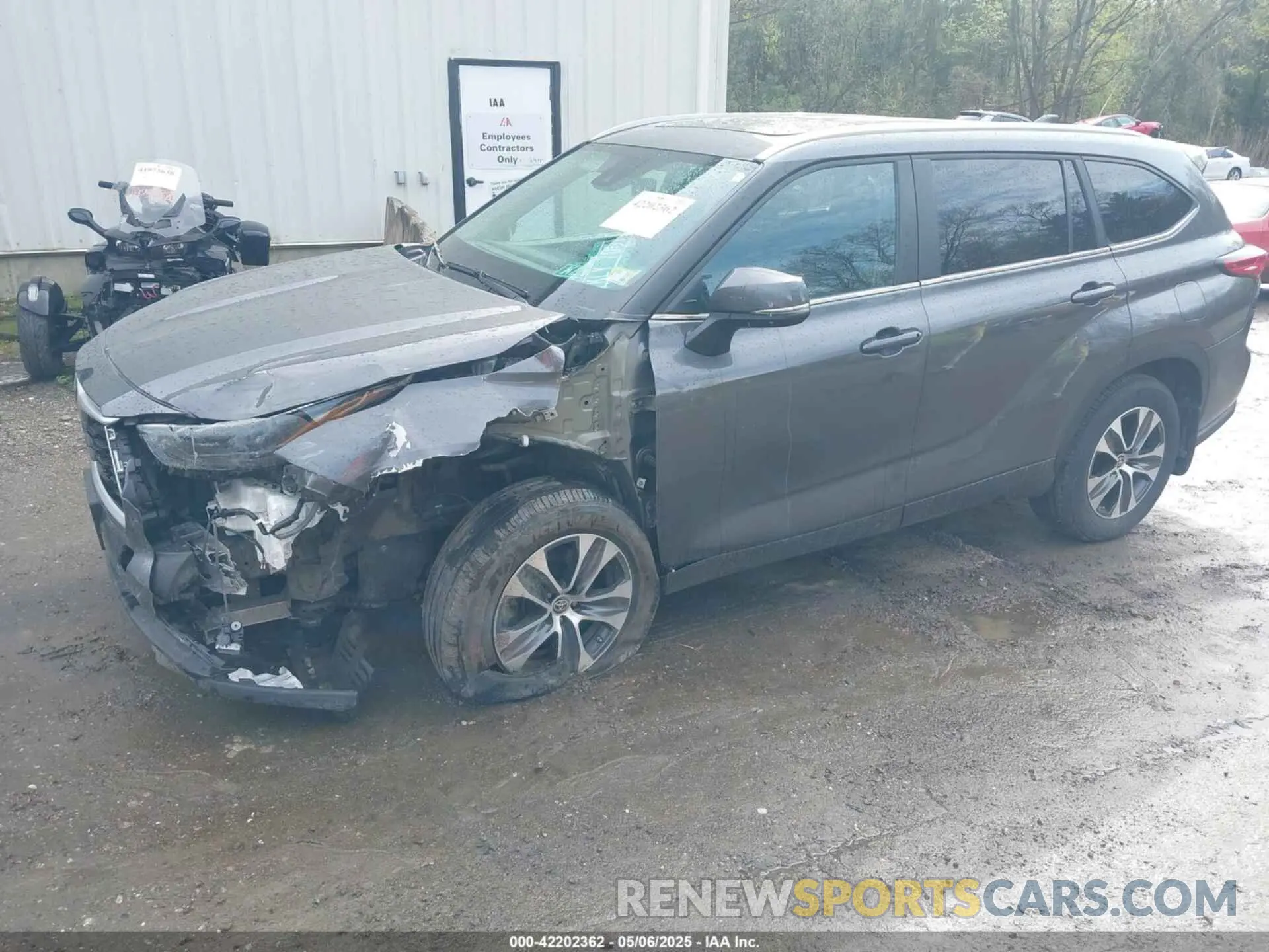 2 Фотография поврежденного автомобиля 5TDKDRBHXPS032904 TOYOTA HIGHLANDER 2023