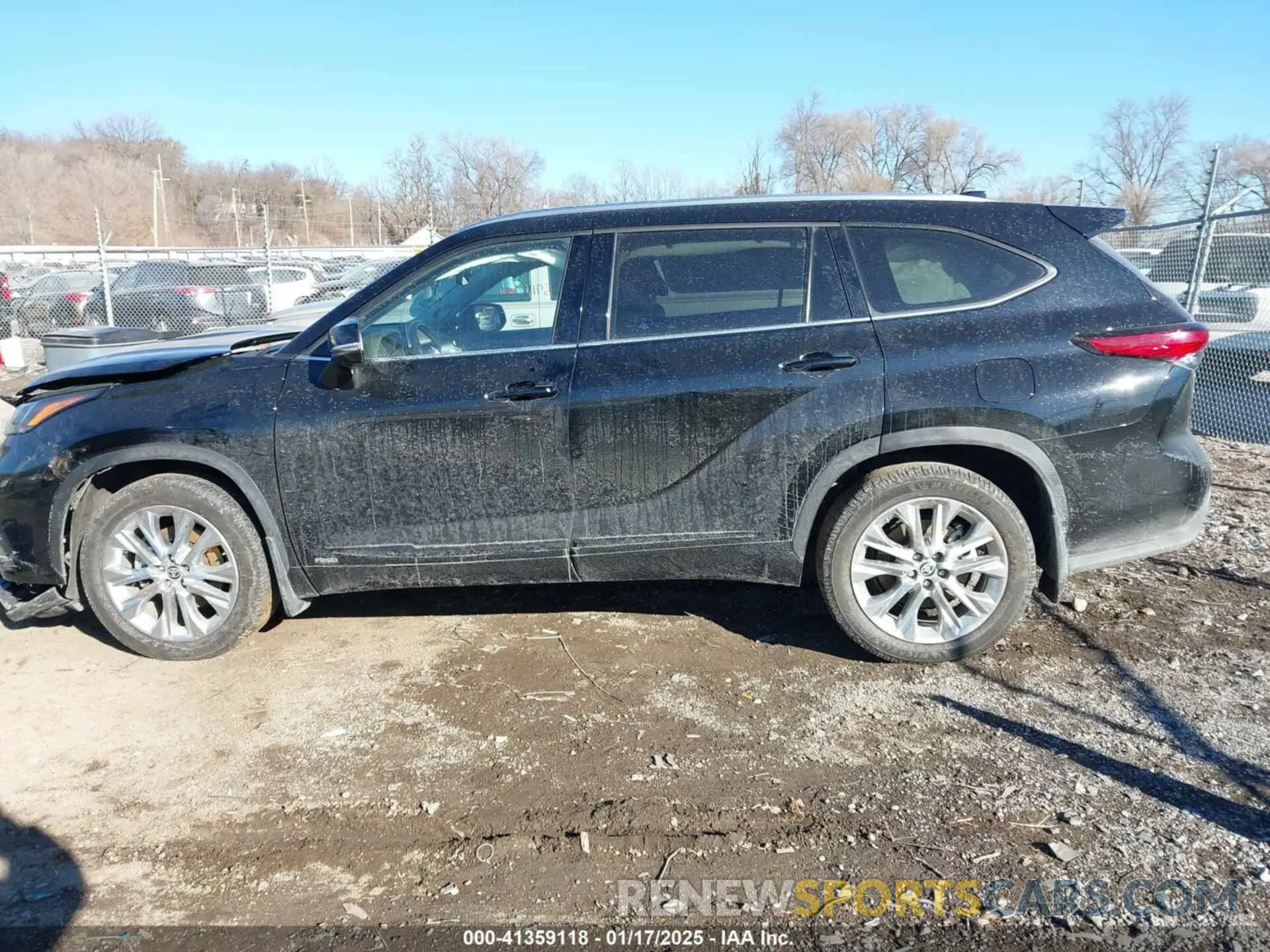 14 Photograph of a damaged car 5TDXBRCH1PS582776 TOYOTA HIGHLANDER 2023