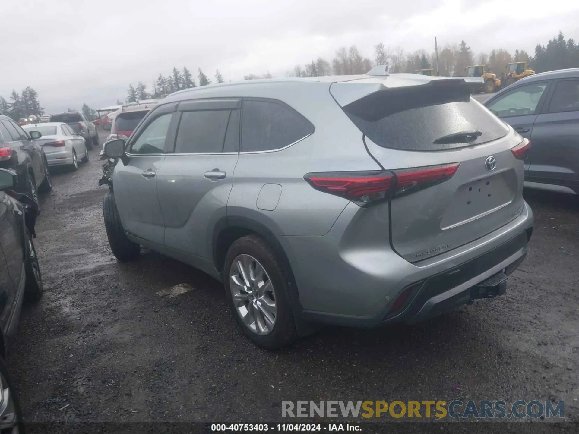 3 Photograph of a damaged car 5TDXBRCH5PS123394 TOYOTA HIGHLANDER 2023