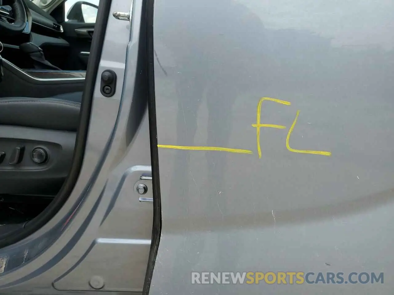 13 Photograph of a damaged car 5TDXBRCH5PS123976 TOYOTA HIGHLANDER 2023