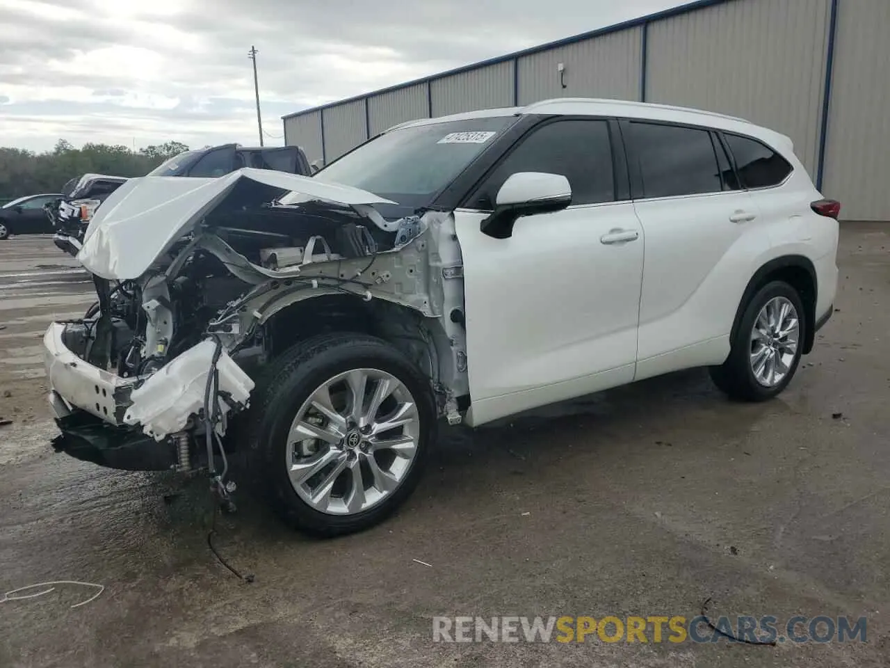 1 Photograph of a damaged car 5TDYARAH1PS016966 TOYOTA HIGHLANDER 2023