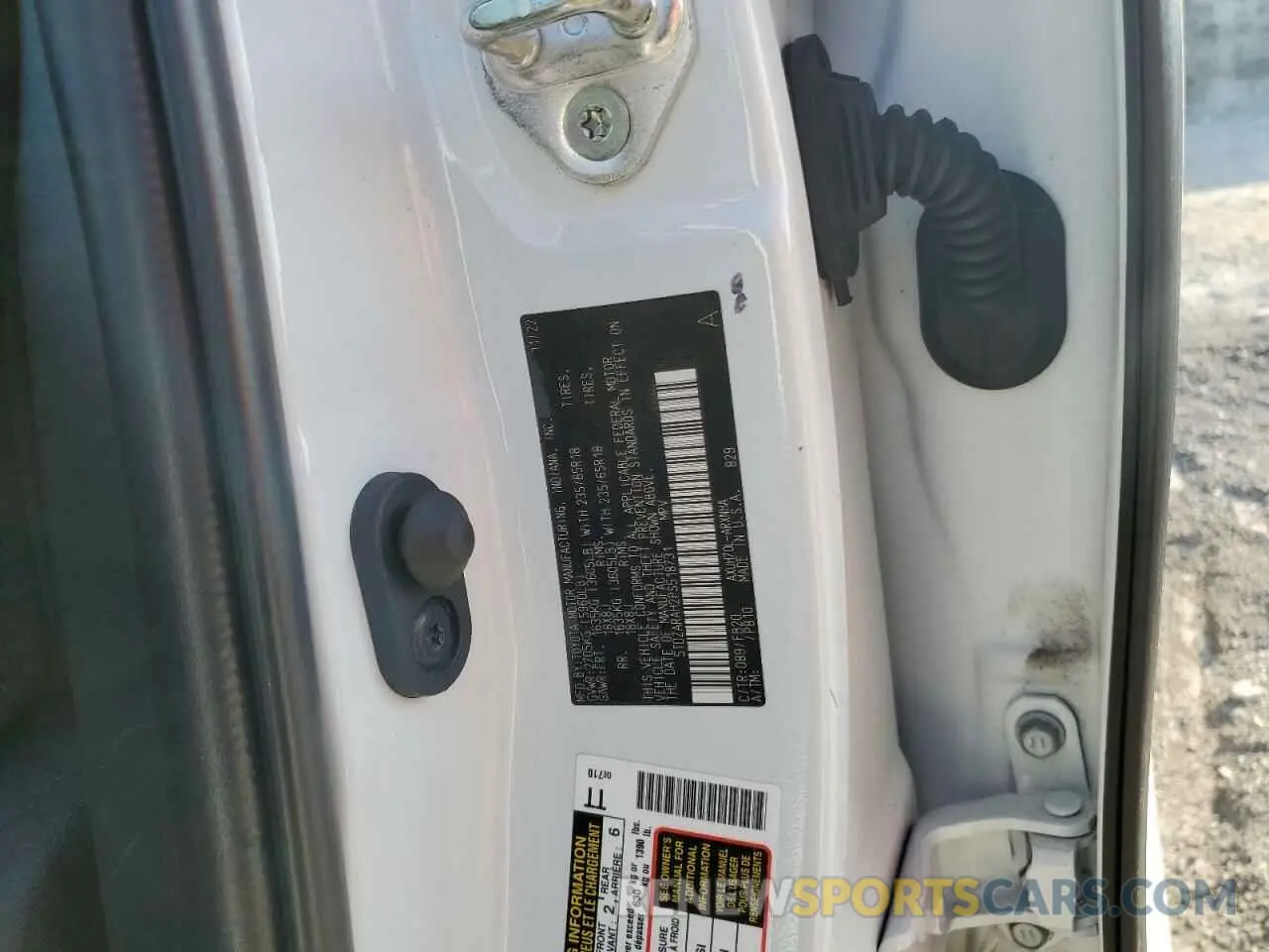 13 Photograph of a damaged car 5TDZARAH2PS518731 TOYOTA HIGHLANDER 2023