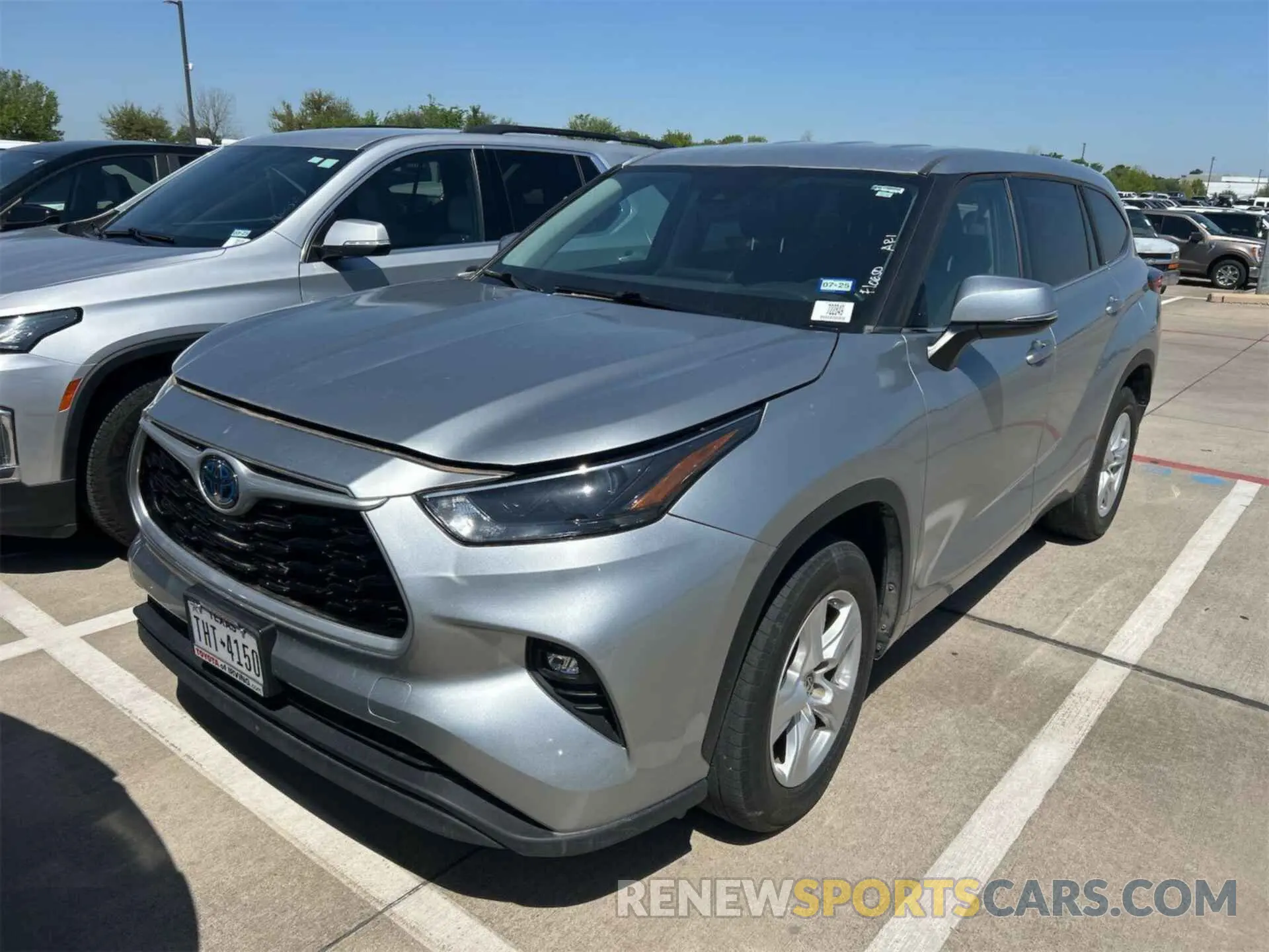 26 Photograph of a damaged car 5TDZARAH7PS021609 TOYOTA HIGHLANDER 2023