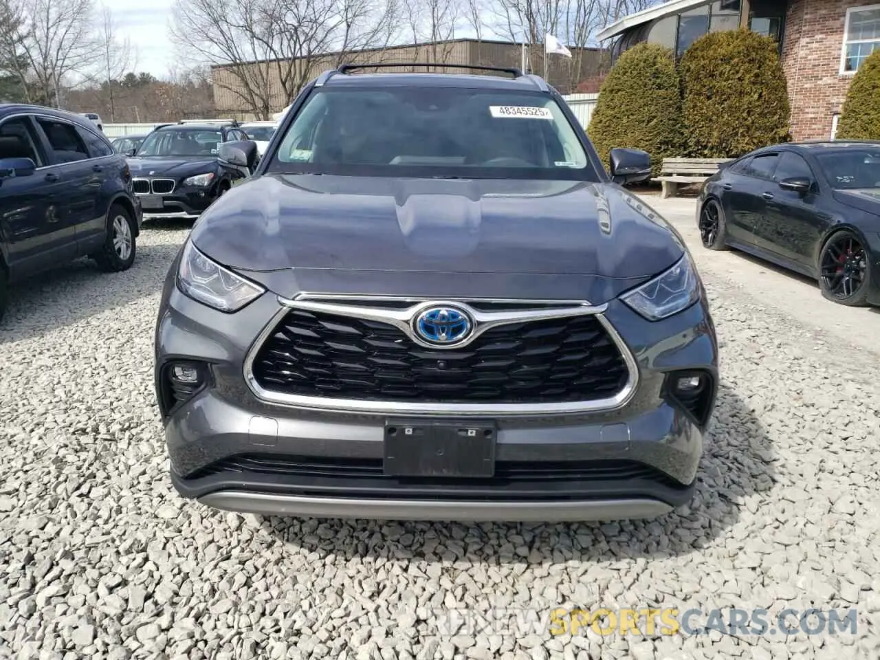 5 Photograph of a damaged car 5TDEBRCHXRS609595 TOYOTA HIGHLANDER 2024