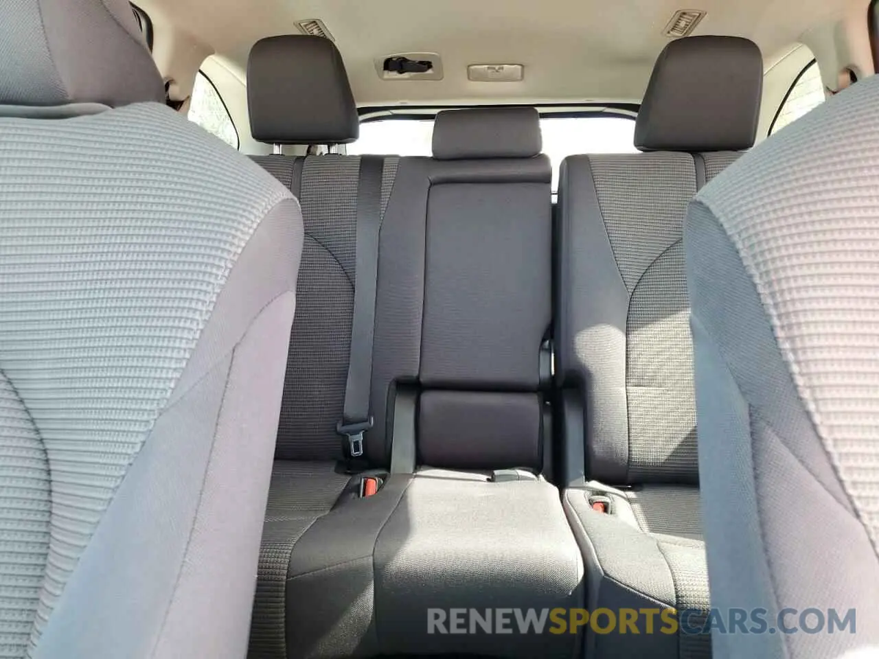 10 Фотография поврежденного автомобиля 5TDKARAH5RS530697 TOYOTA HIGHLANDER 2024