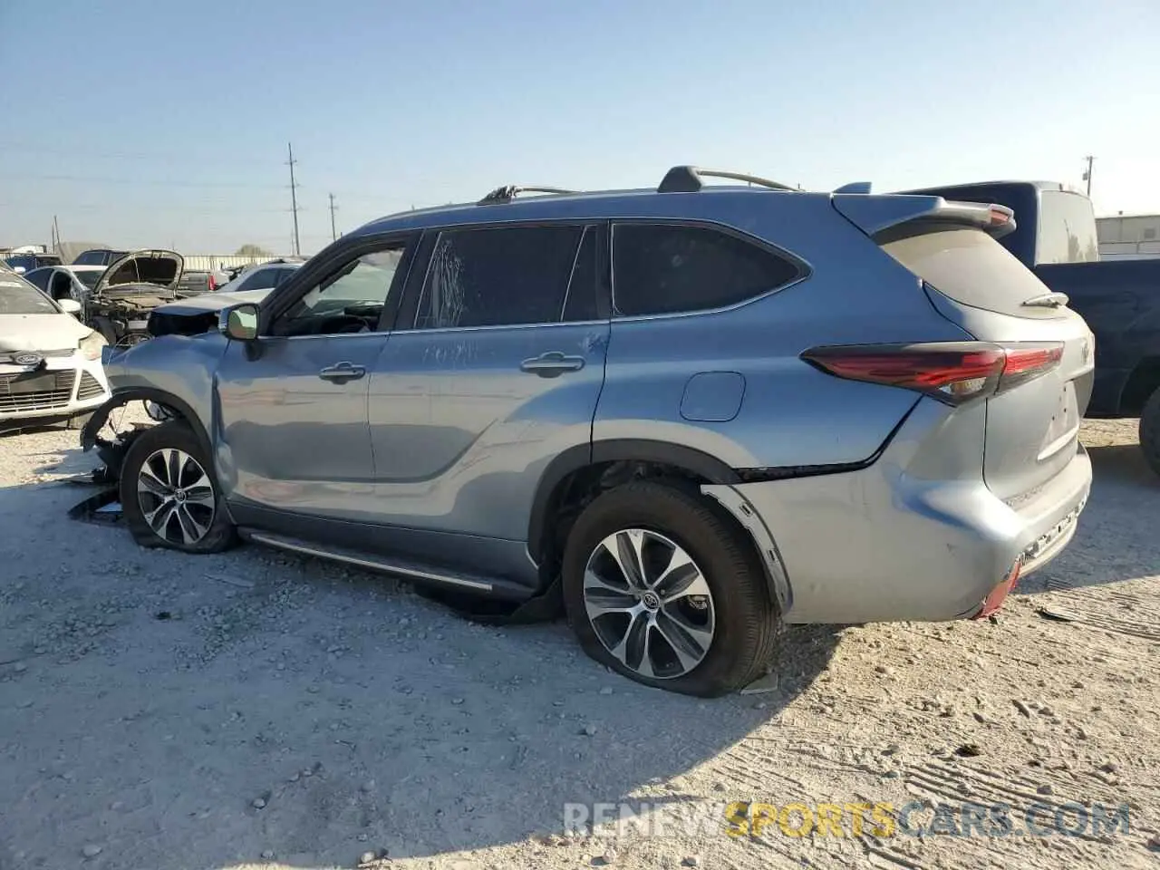 2 Photograph of a damaged car 5TDKARAH7RS530958 TOYOTA HIGHLANDER 2024