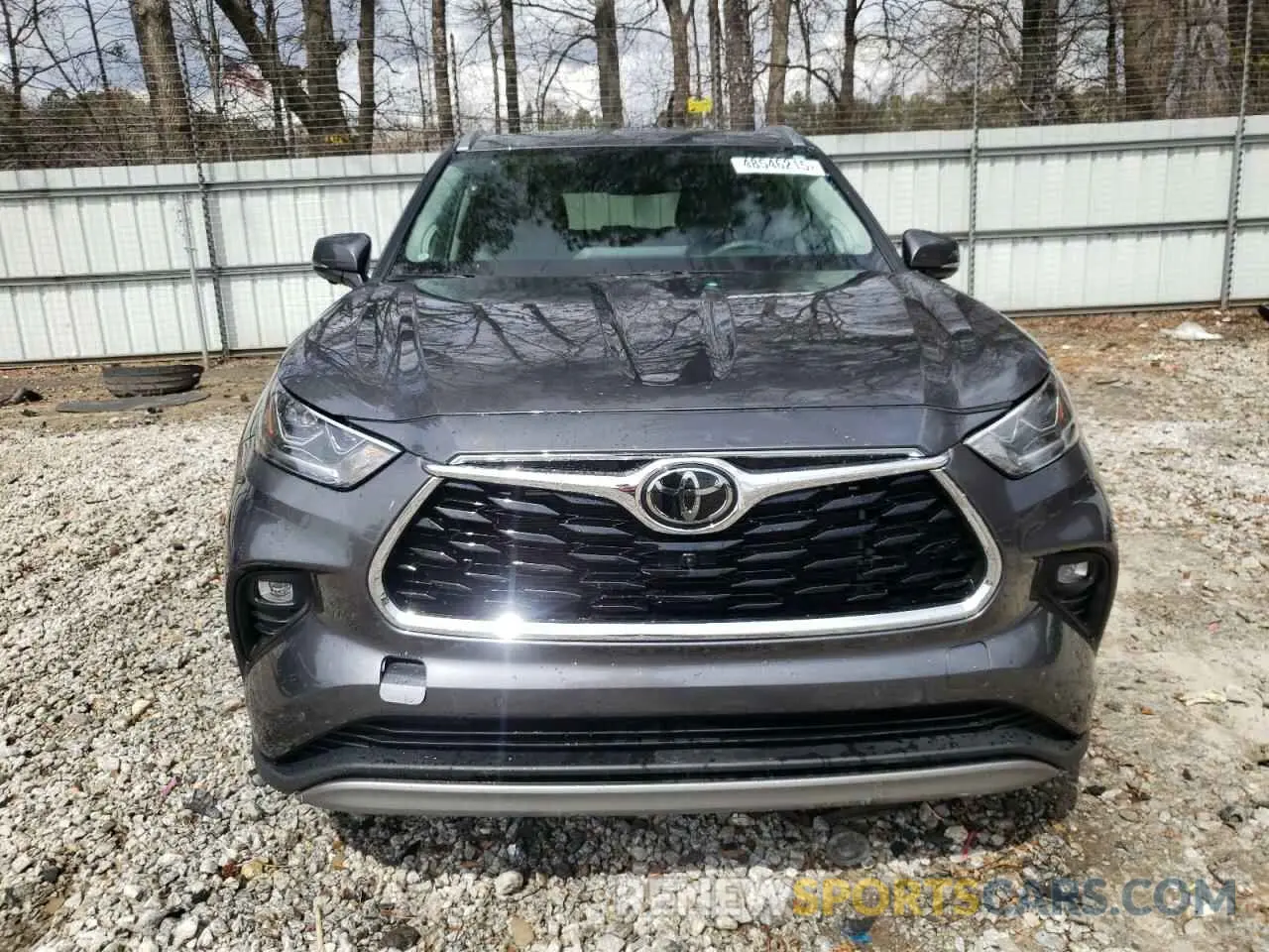 5 Photograph of a damaged car 5TDKDRAH0RS530937 TOYOTA HIGHLANDER 2024