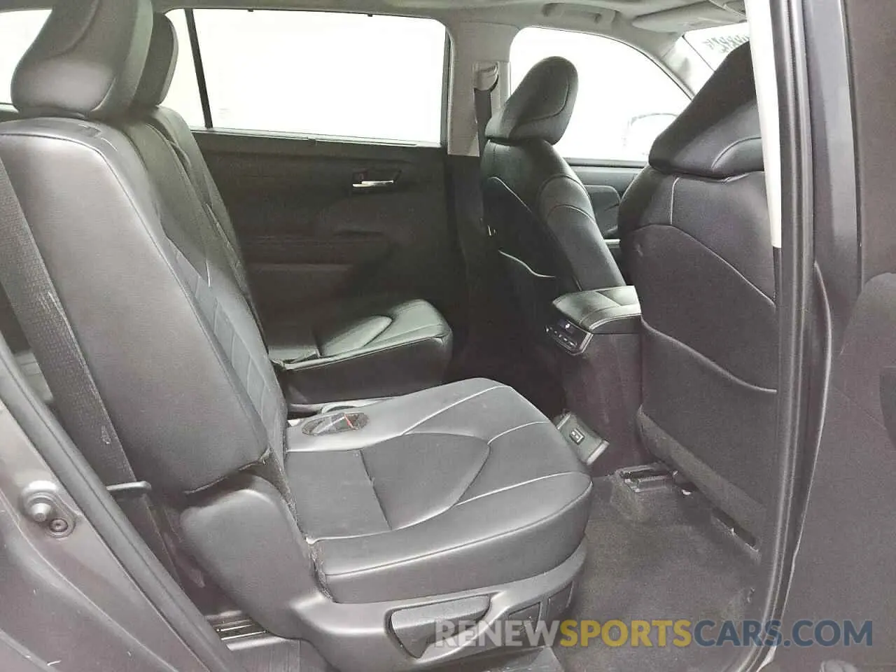 11 Фотография поврежденного автомобиля 5TDKDRAH0RS533207 TOYOTA HIGHLANDER 2024