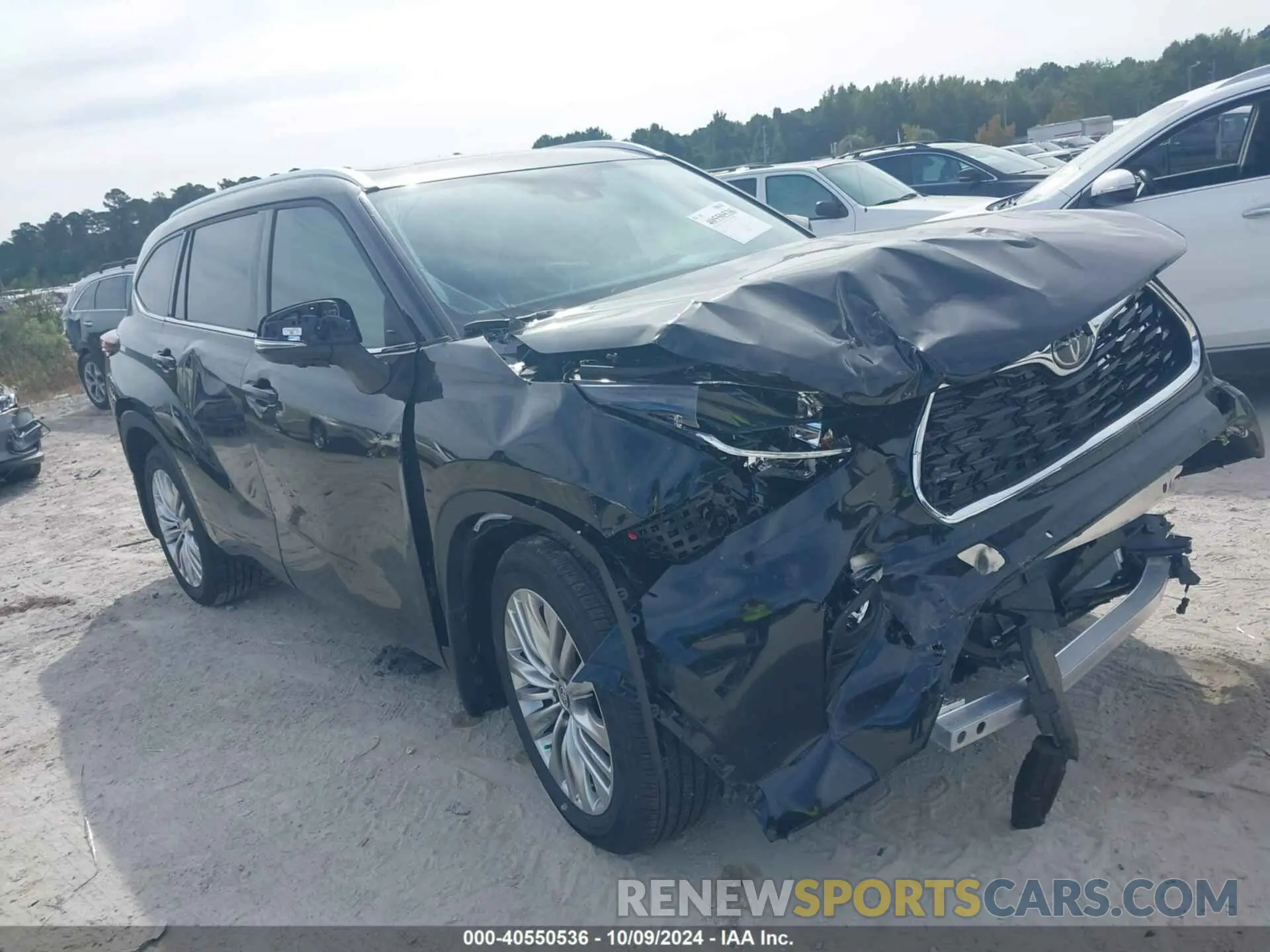 1 Photograph of a damaged car 5TDKDRAH0RS548306 TOYOTA HIGHLANDER 2024