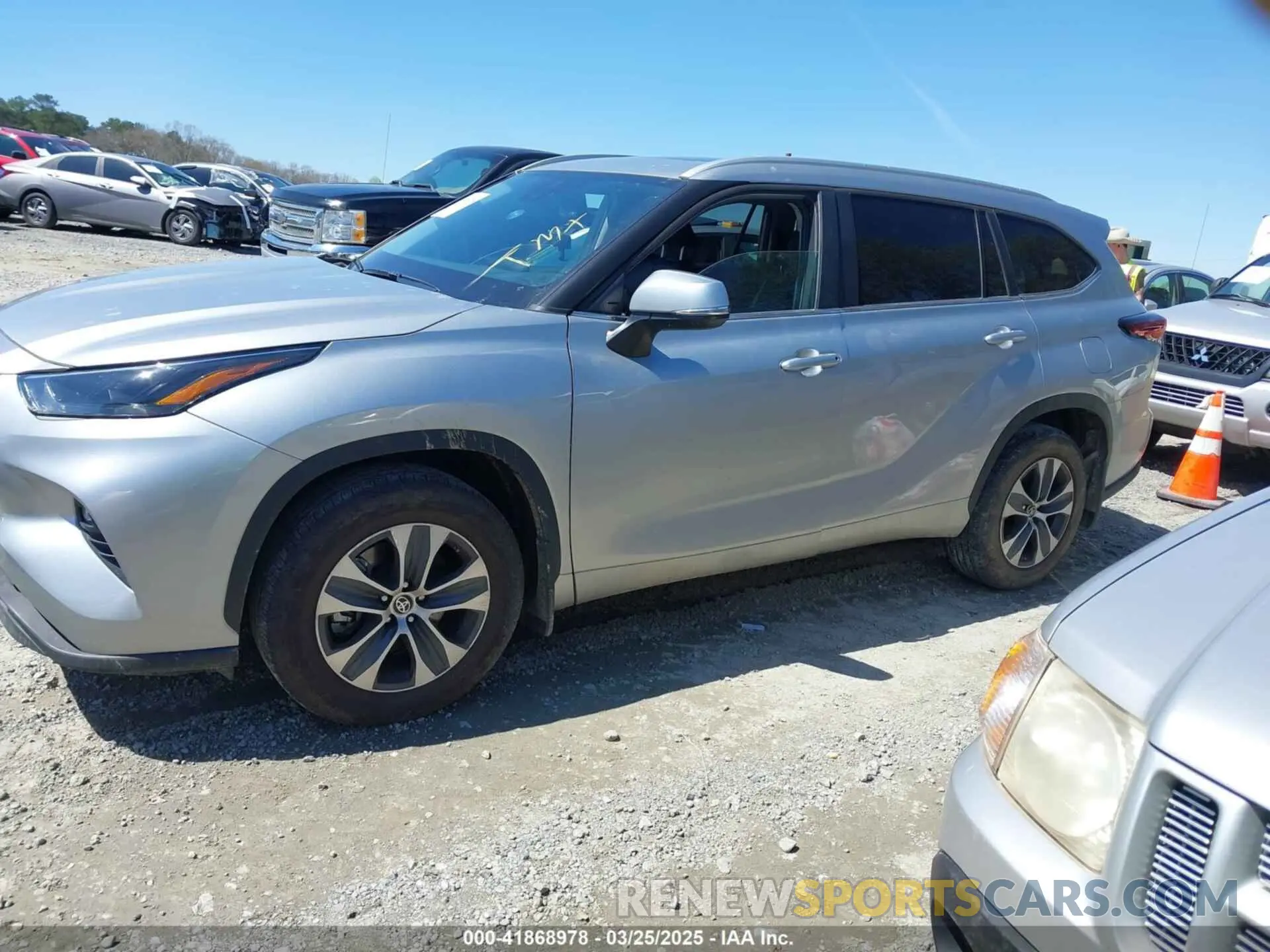 14 Фотография поврежденного автомобиля 5TDKDRAH1RS528243 TOYOTA HIGHLANDER 2024