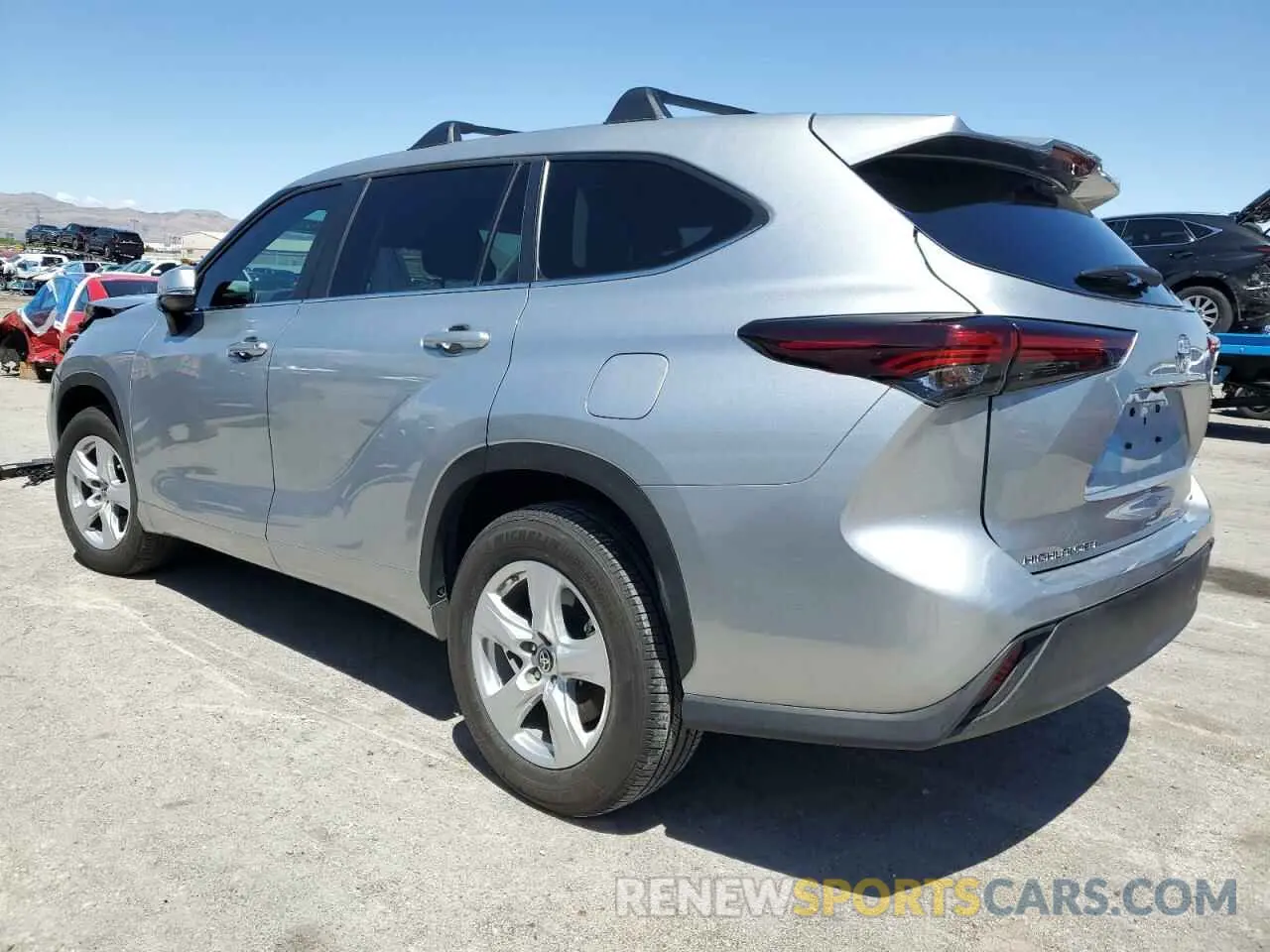 2 Photograph of a damaged car 5TDKDRAH2RS050379 TOYOTA HIGHLANDER 2024