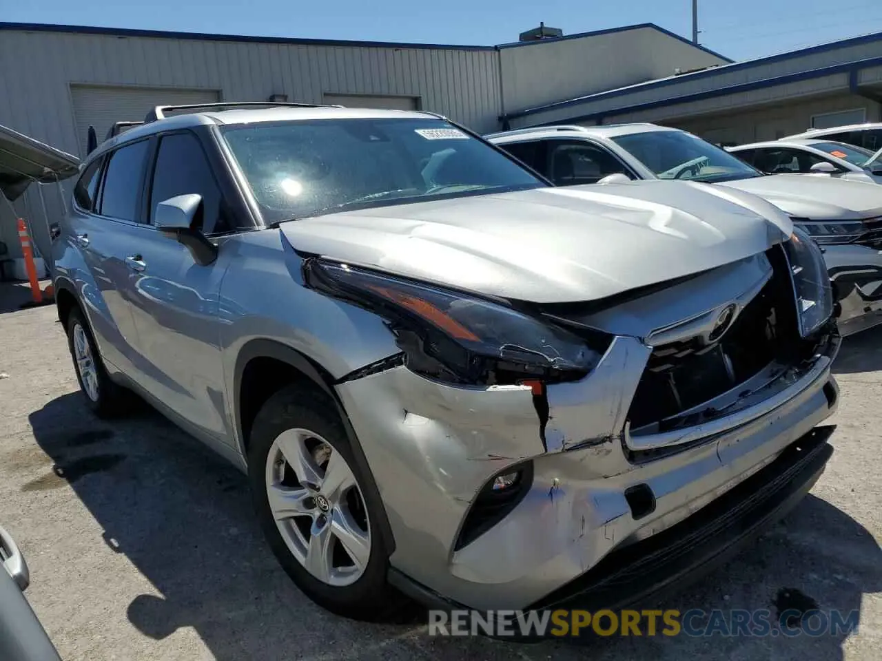4 Photograph of a damaged car 5TDKDRAH2RS050379 TOYOTA HIGHLANDER 2024